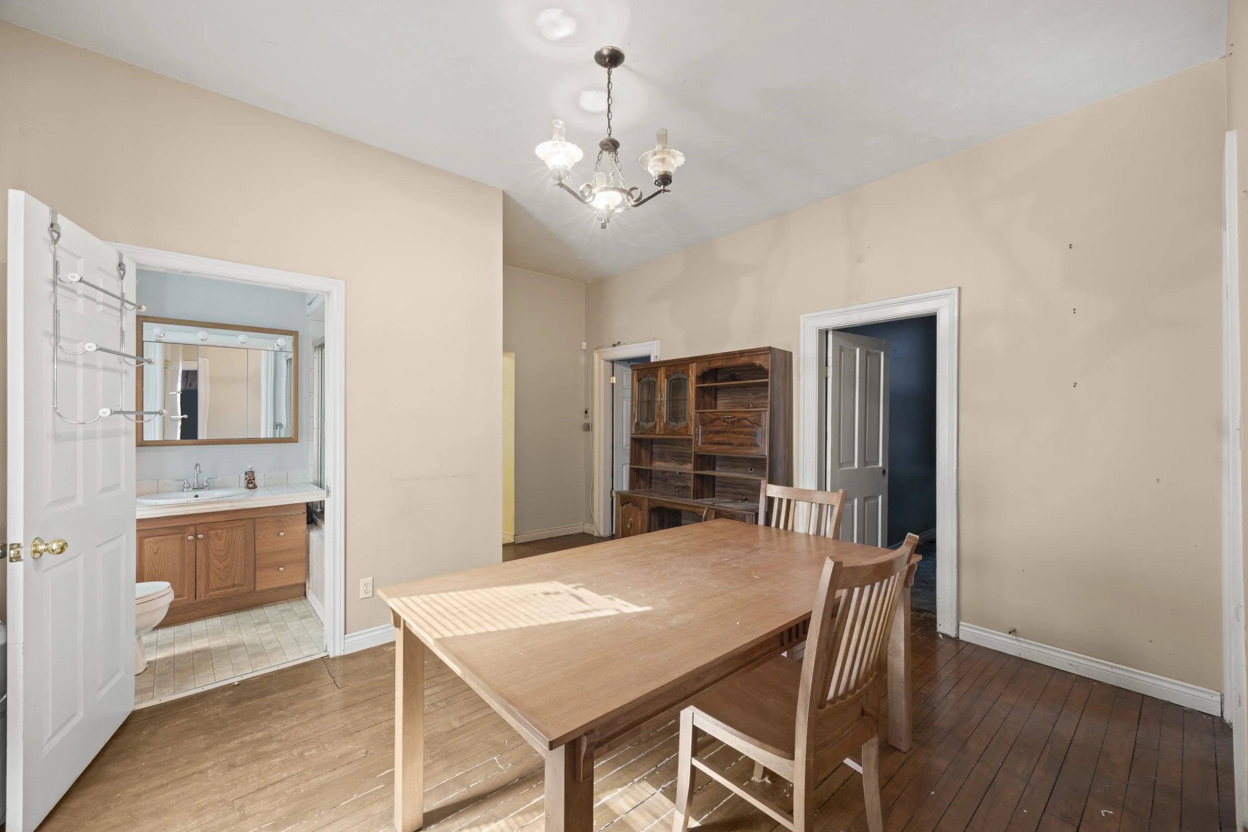973 Dame St-11.JPG