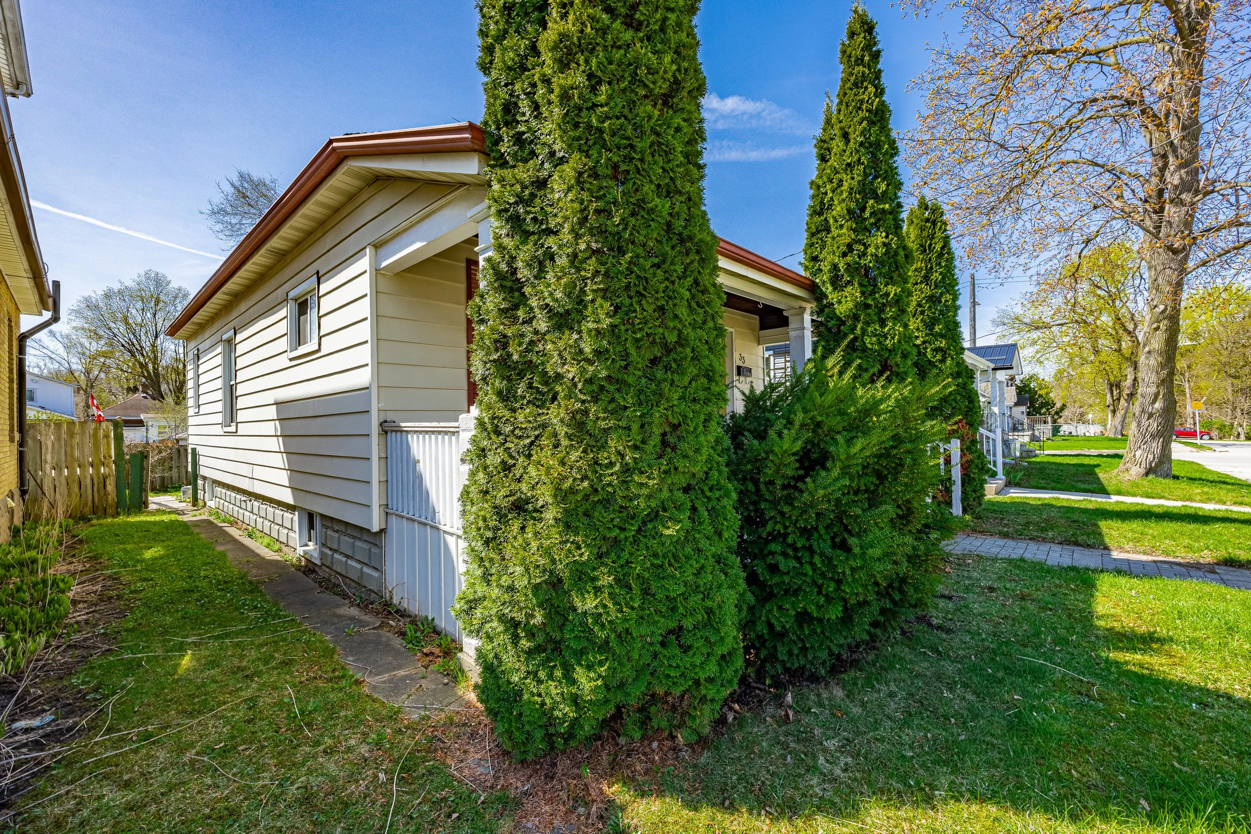 EXT Update - 33 Terrance St-7.jpg