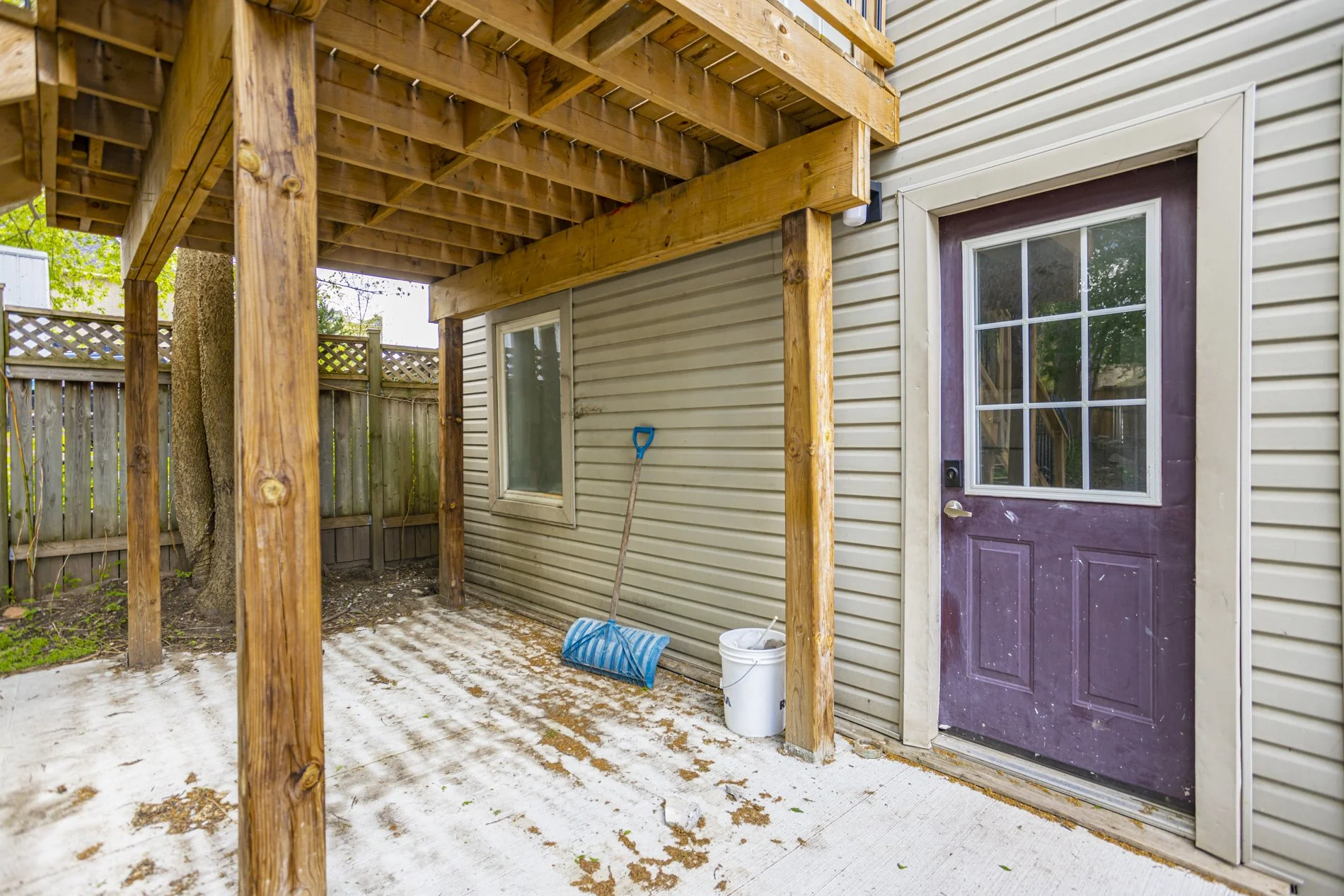 621 Dufferin Ave_32.JPG