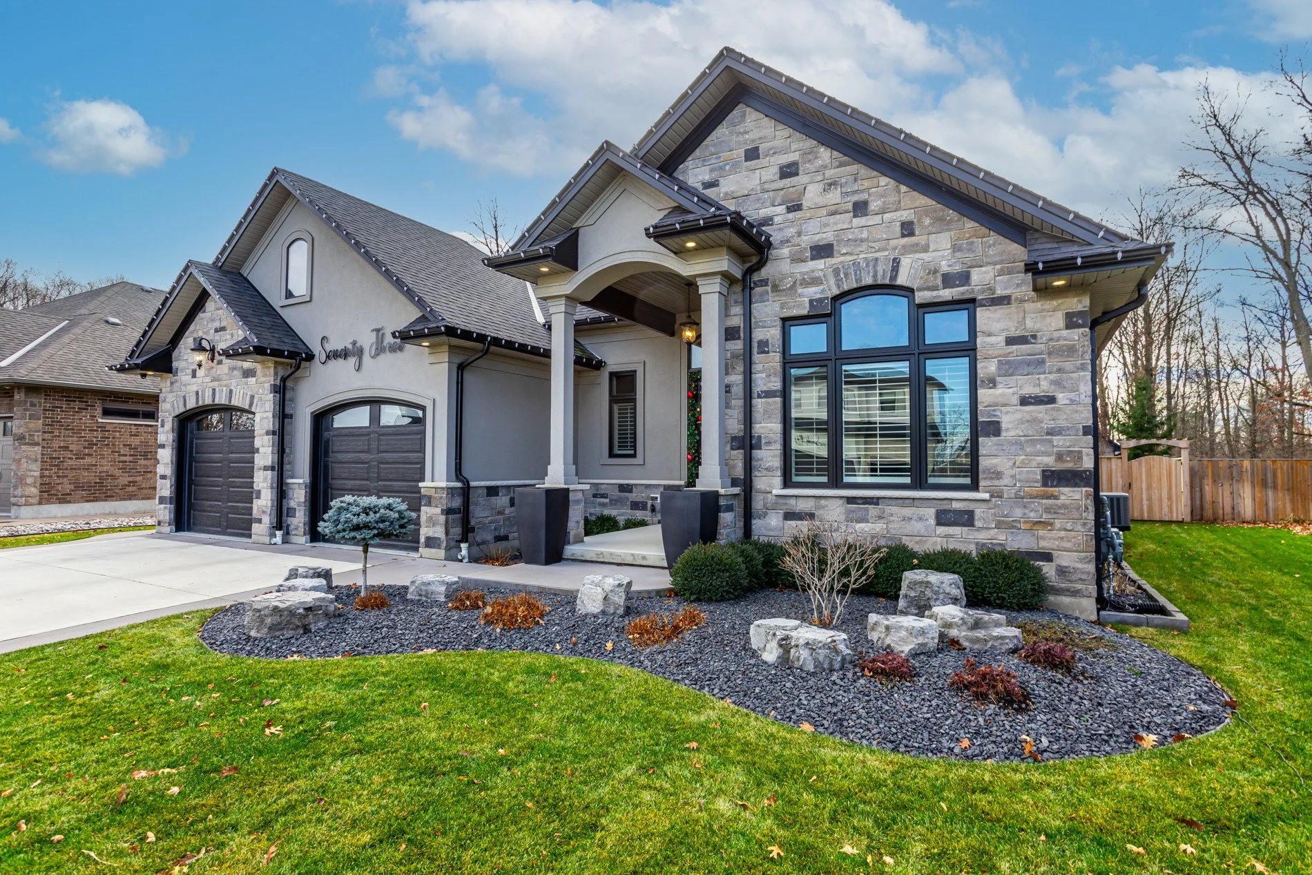 73 Ashby Cres-5.jpg