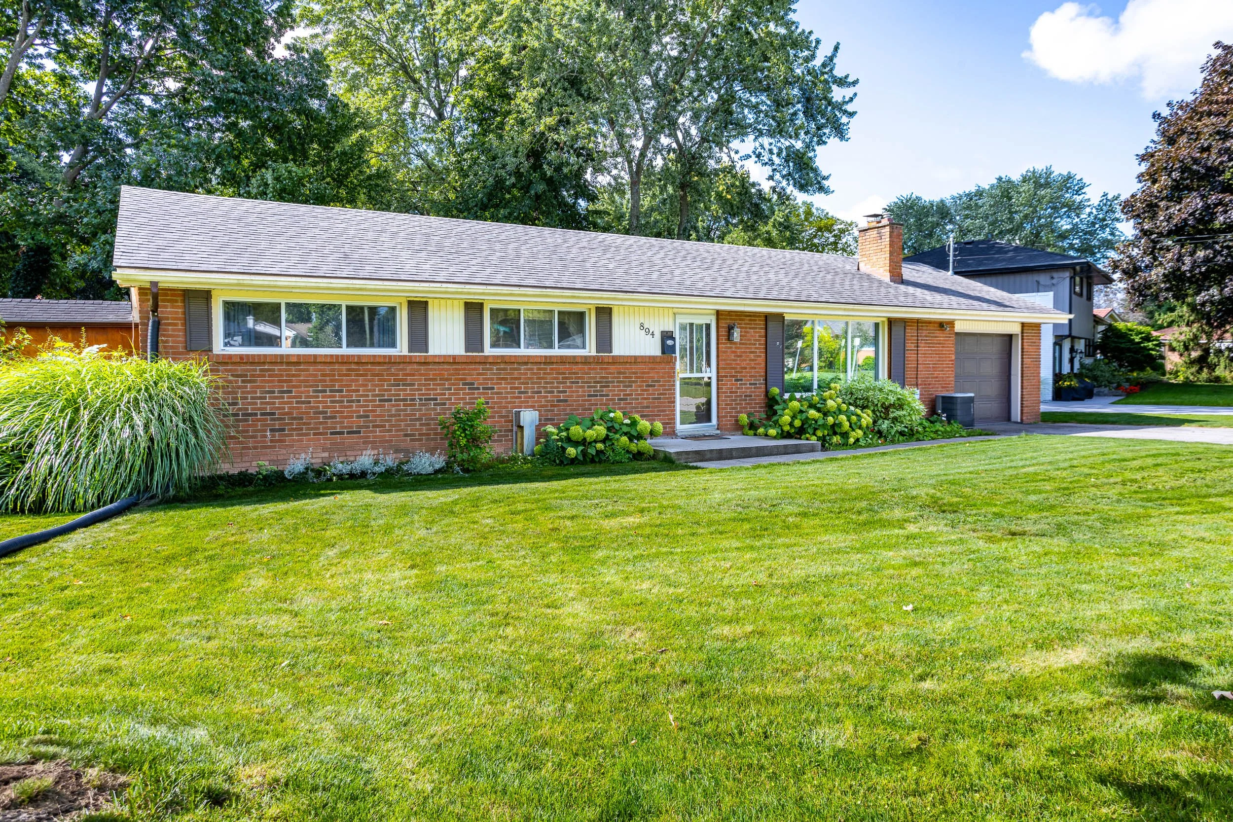 894 Quinton Rd-2.jpg