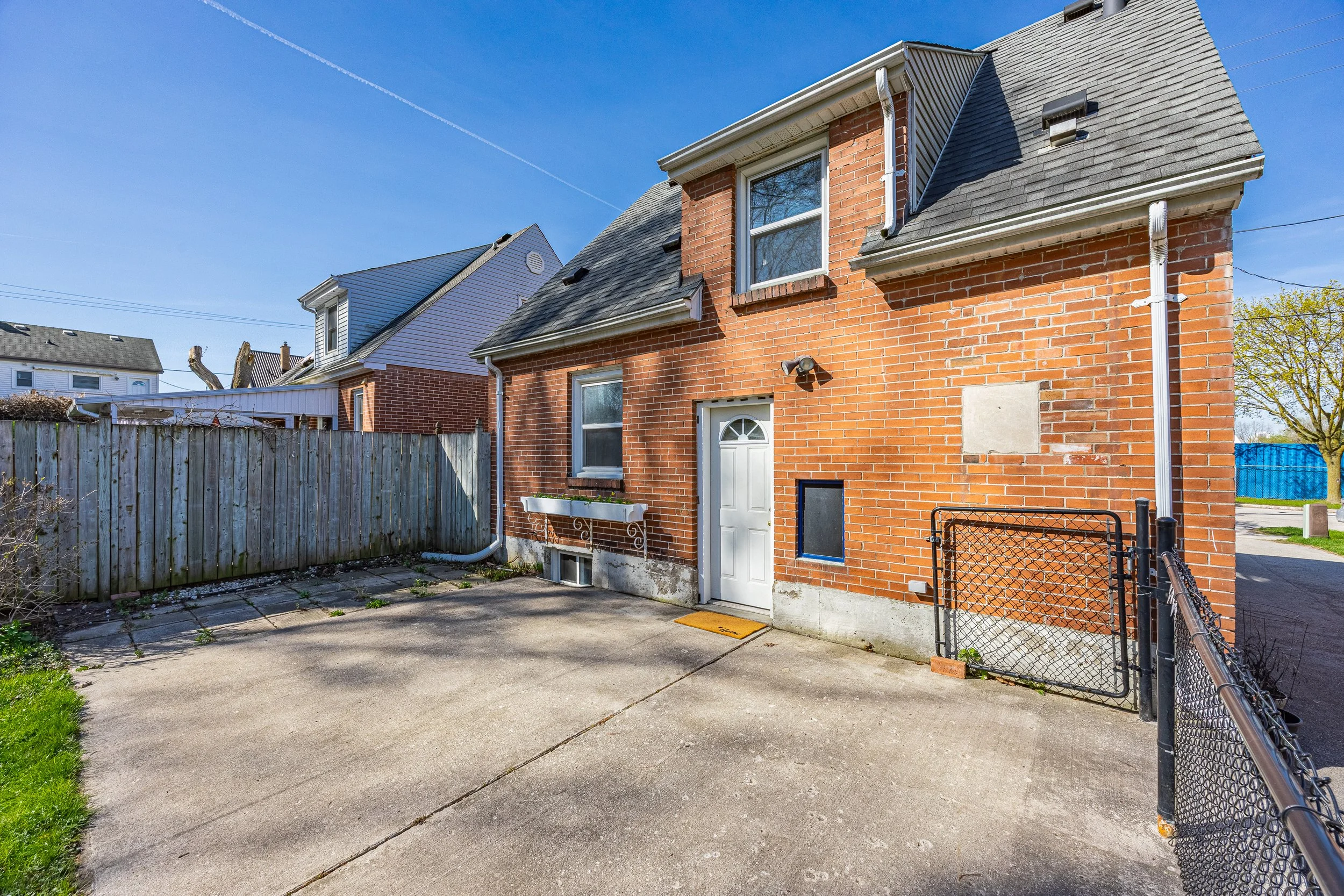 166 Ashland Ave -50.jpg