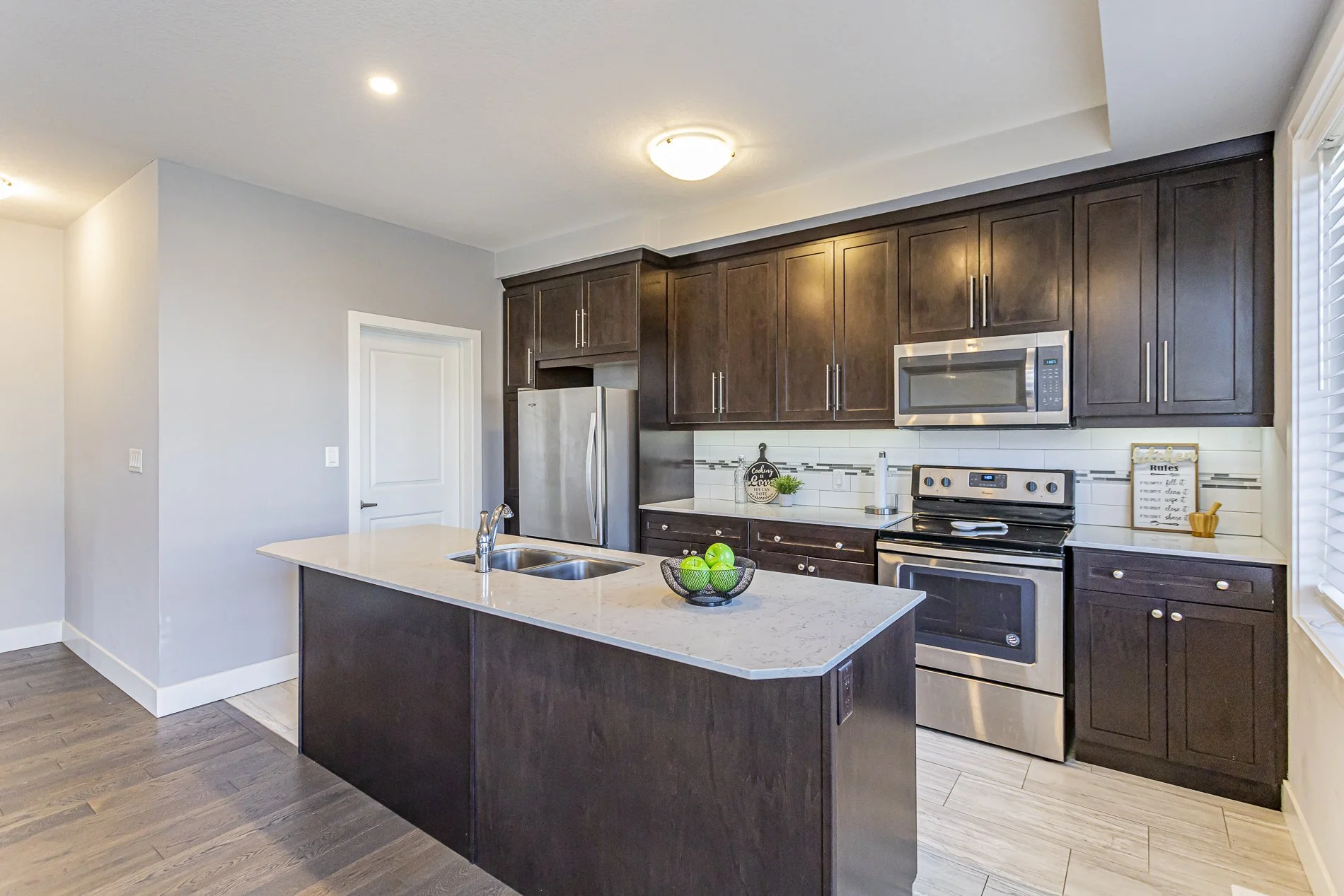 100-1960 Dalmagarry Rd_16.jpg
