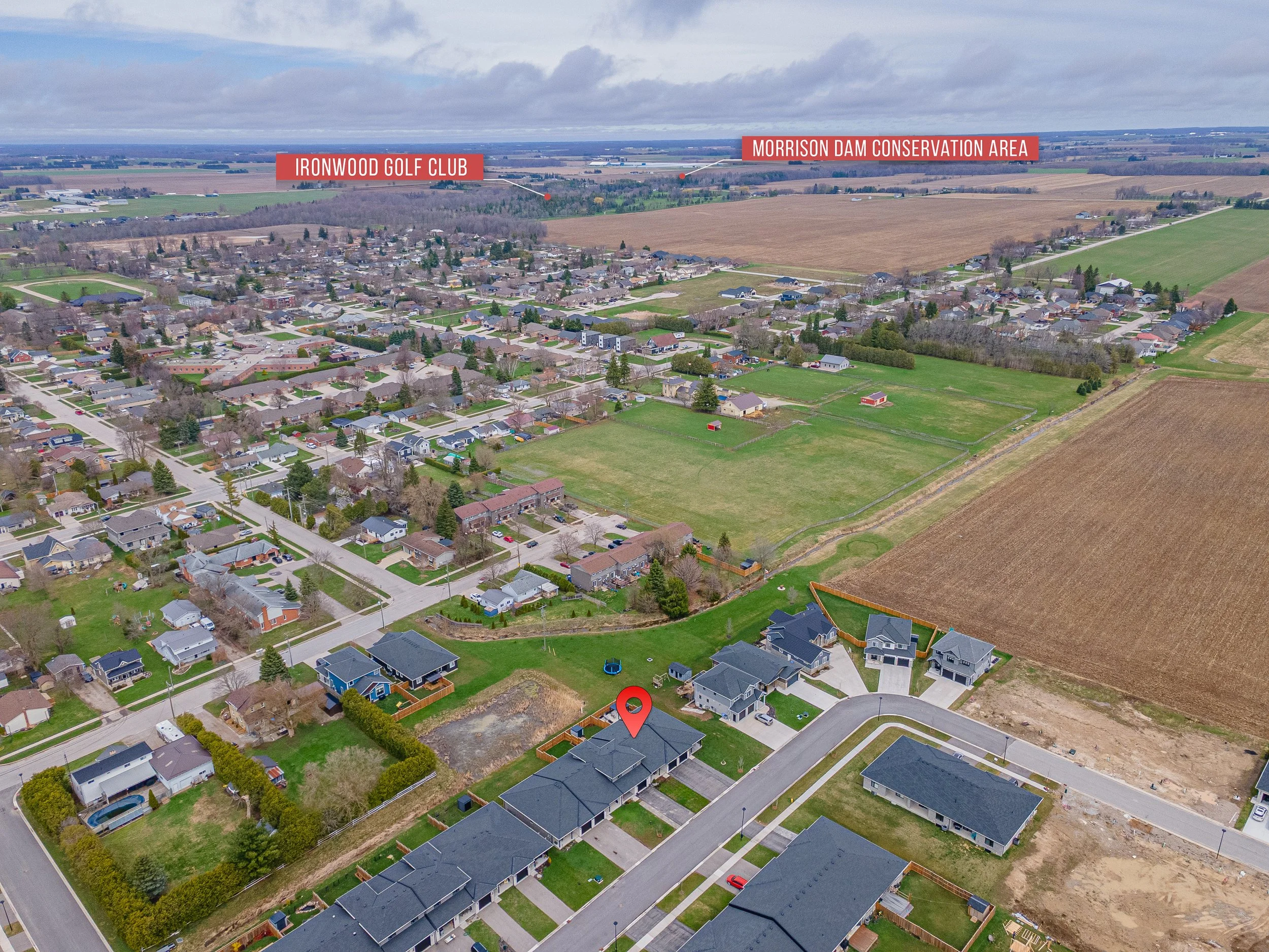 100 Rowe Ave -47.jpg