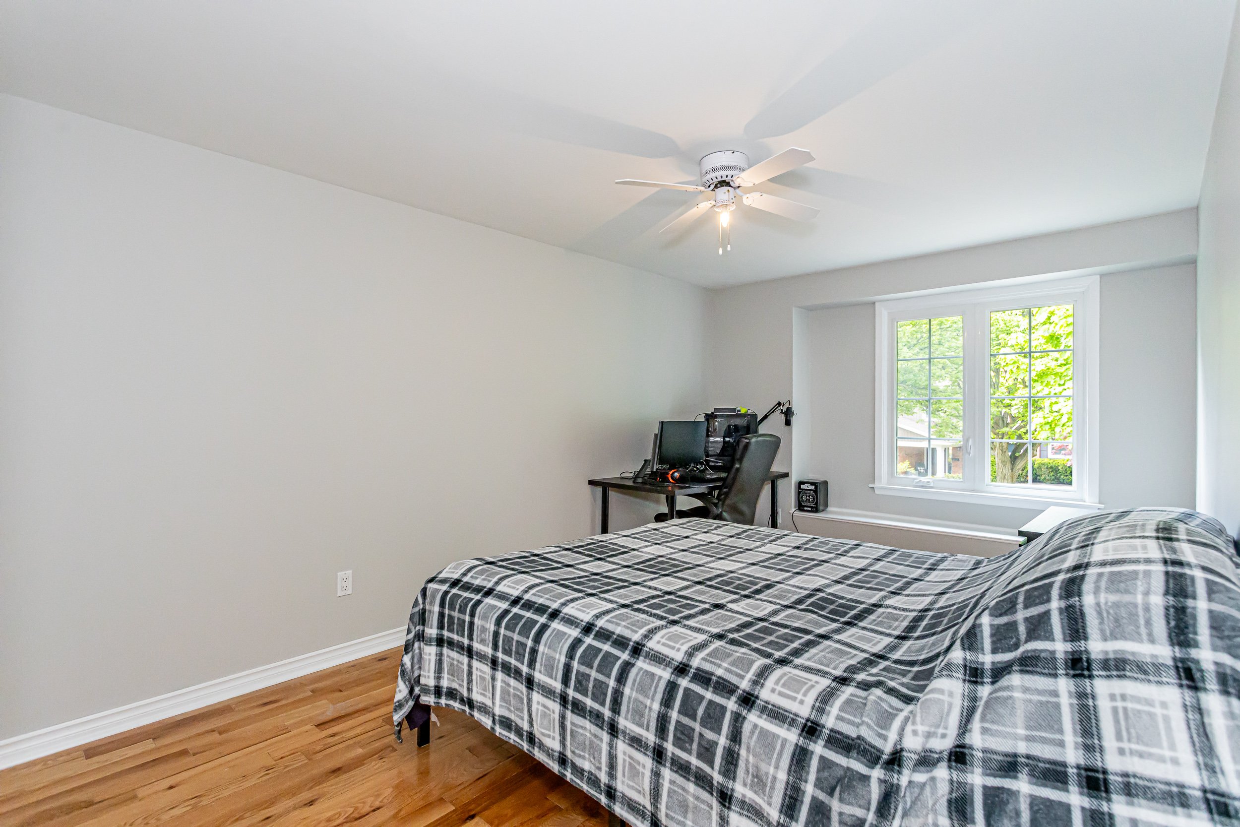 30 Springfield Cres-22.jpg