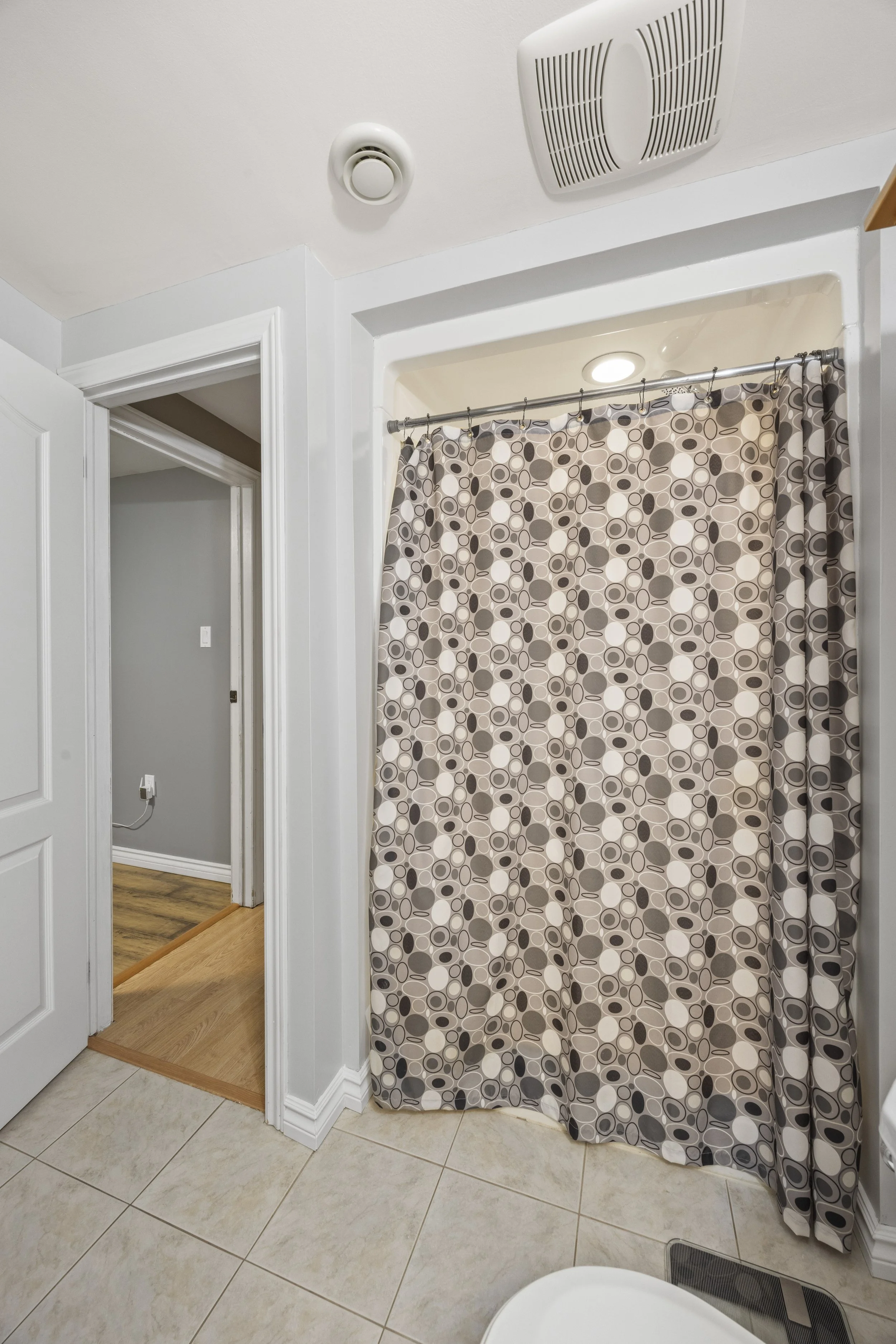 109 Willow Ave -30.JPG