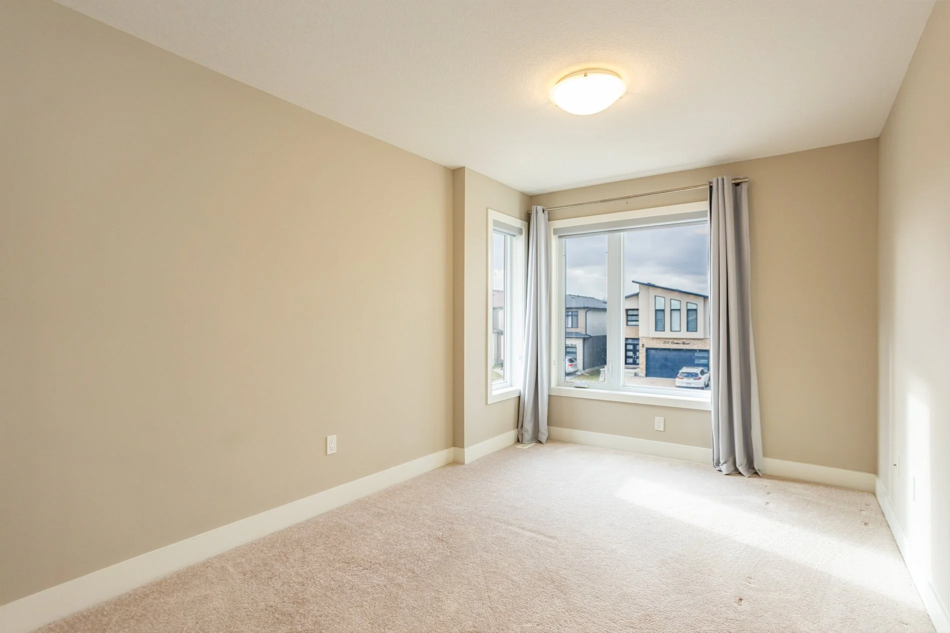 567 Chelton Rd-24.jpg