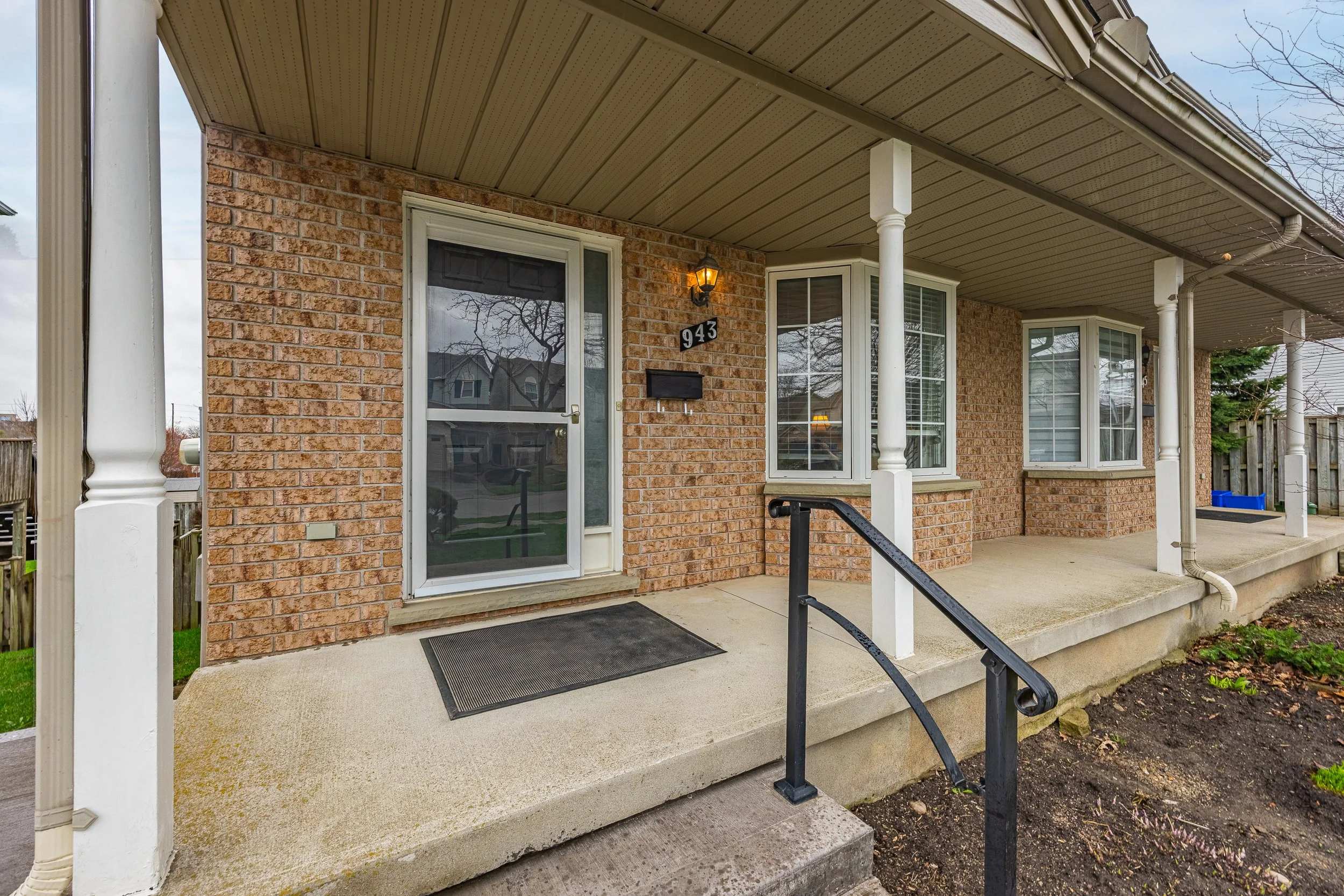 943 Thistledown Way -04.jpg