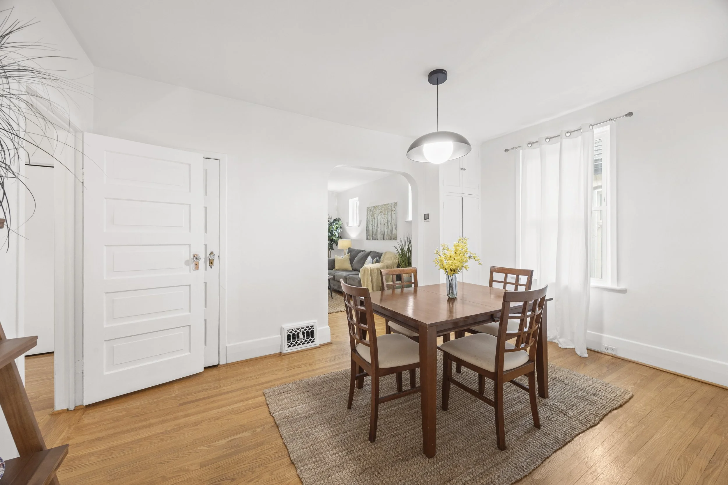 21 Wolseley Ave -15.JPG