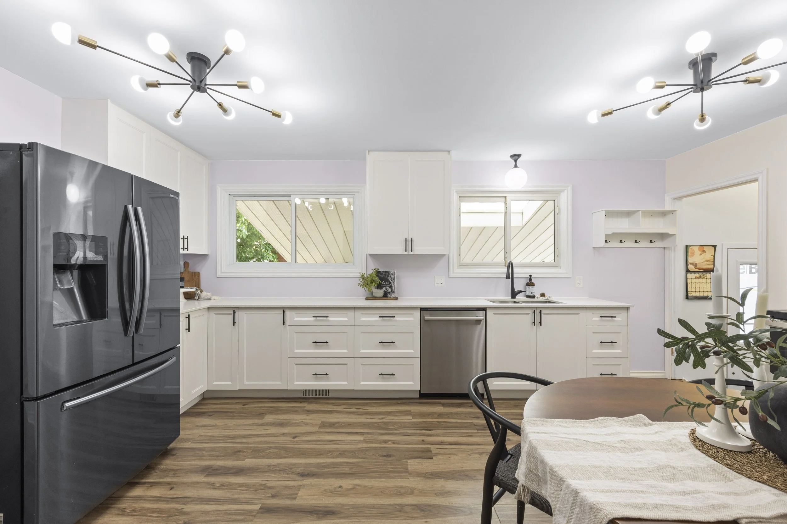 8 Kenwood Cres -12.JPG