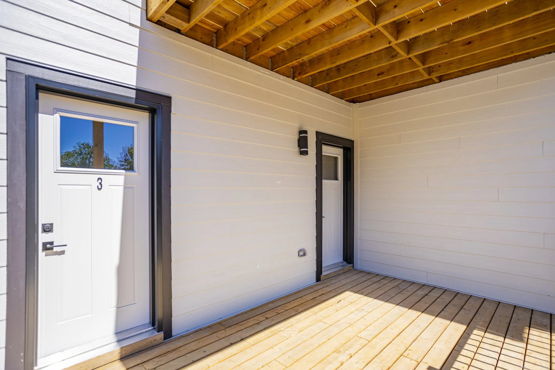 285 William St - Exteriors_14.JPG