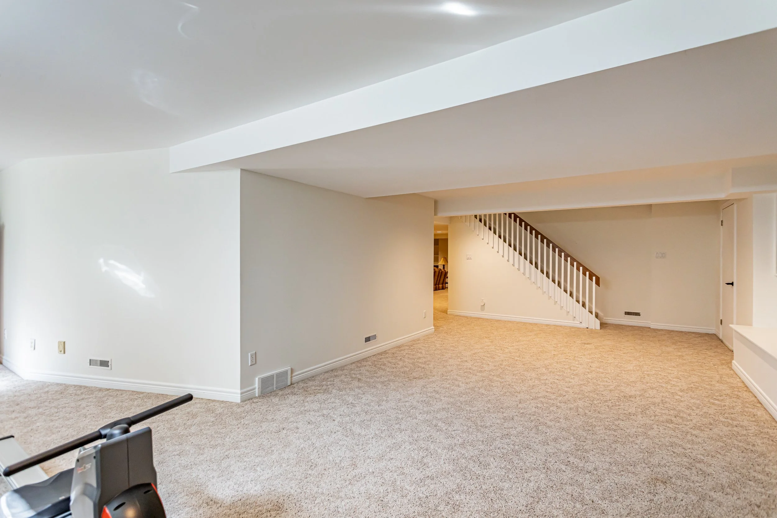 98 Green Hedge Lane-38.jpg
