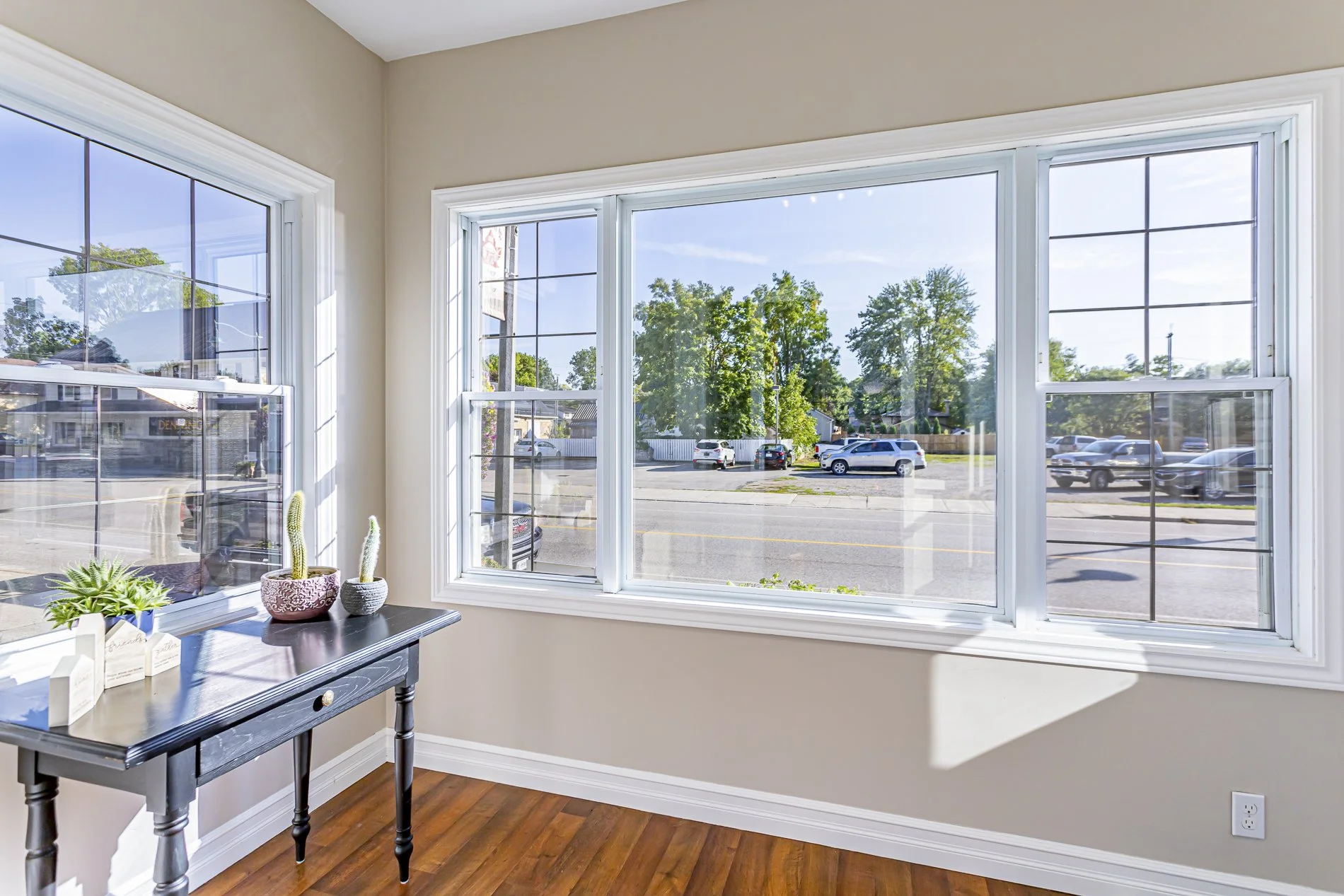 168 Ailsa Craig Main St_06.jpg