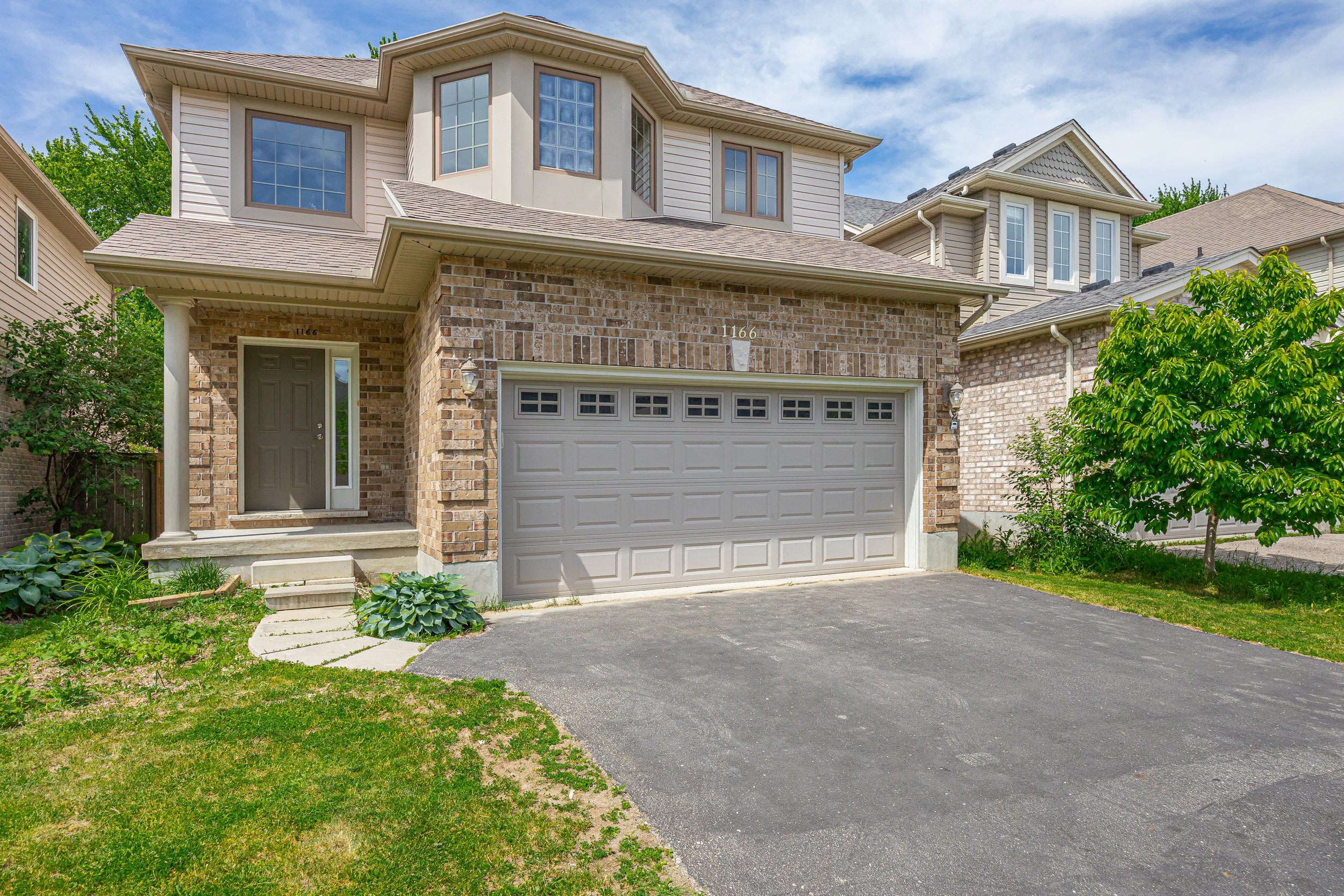 1166 Smither Rd -01.jpg