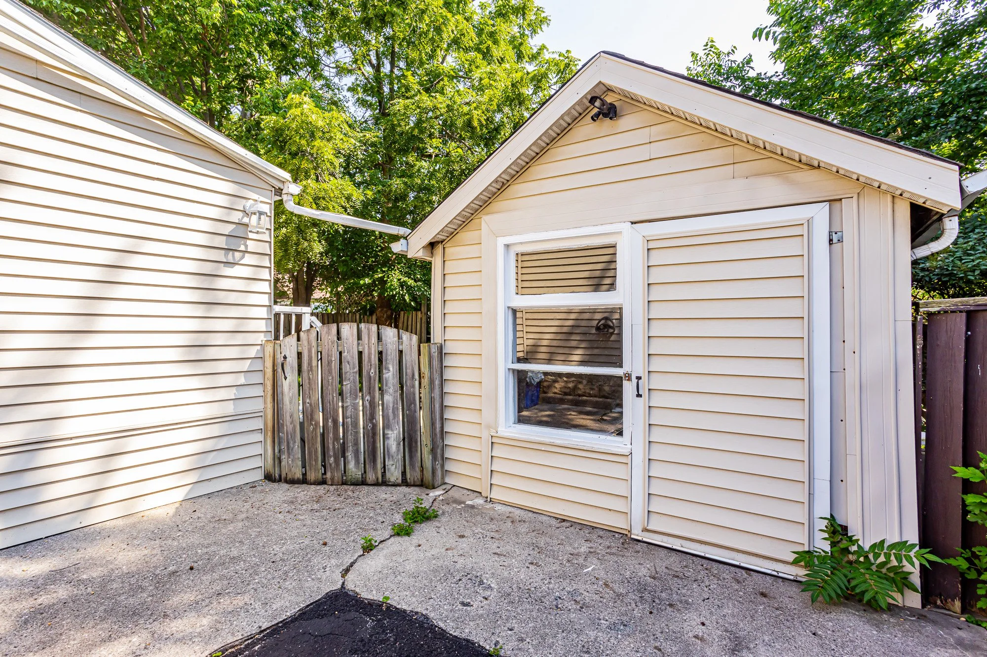 100 Chesley Ave-39.jpg