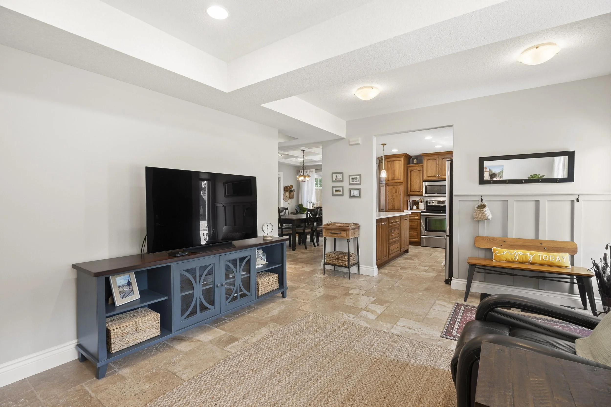 71257 Elizabeth St -10.JPG