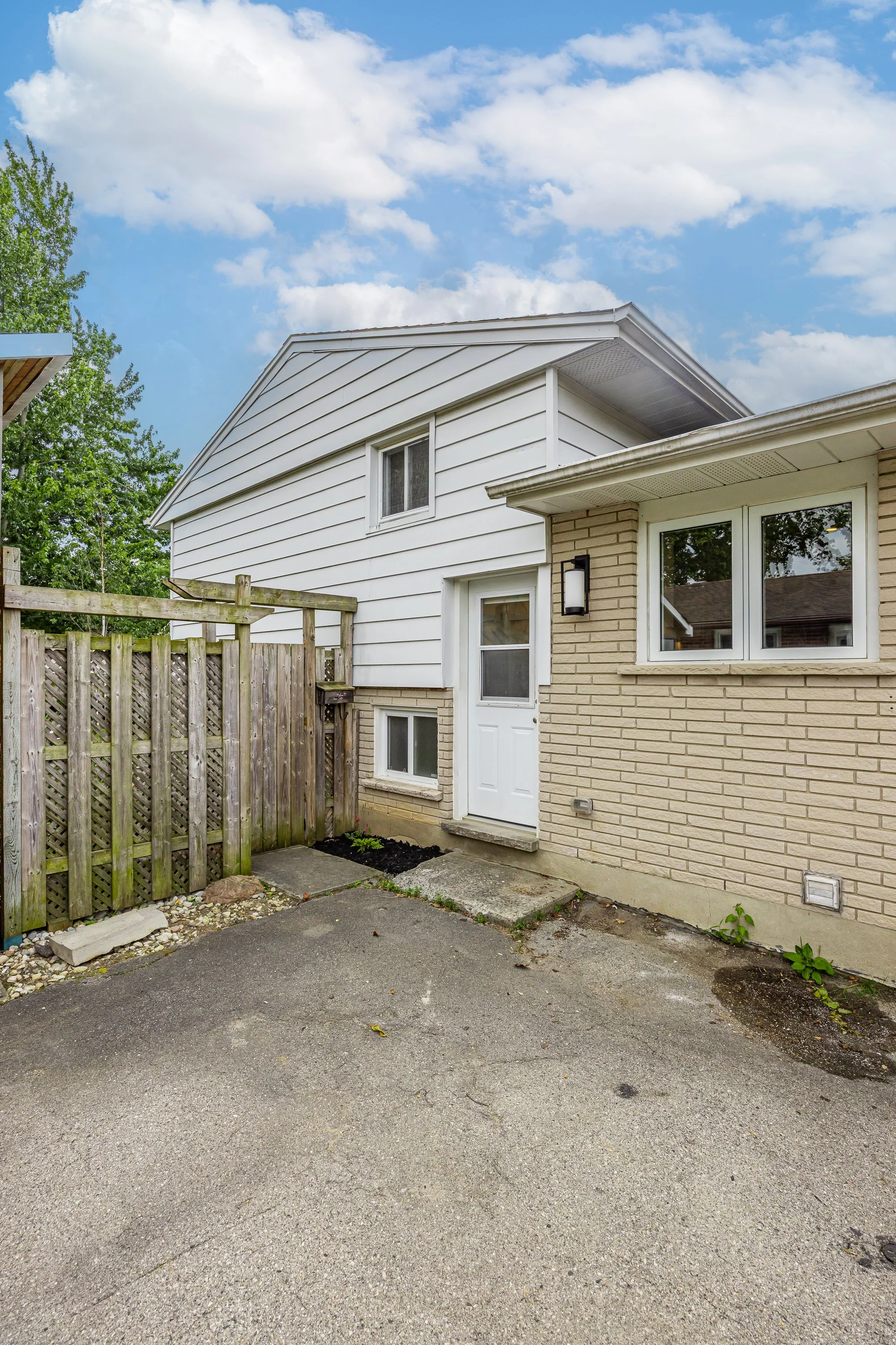 6 Heath Pl -34.jpg