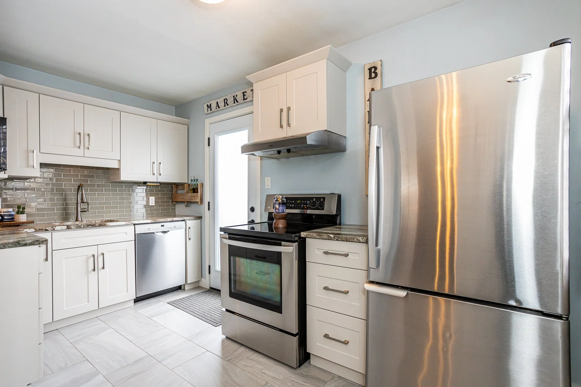 488 Central Ave-13.jpg