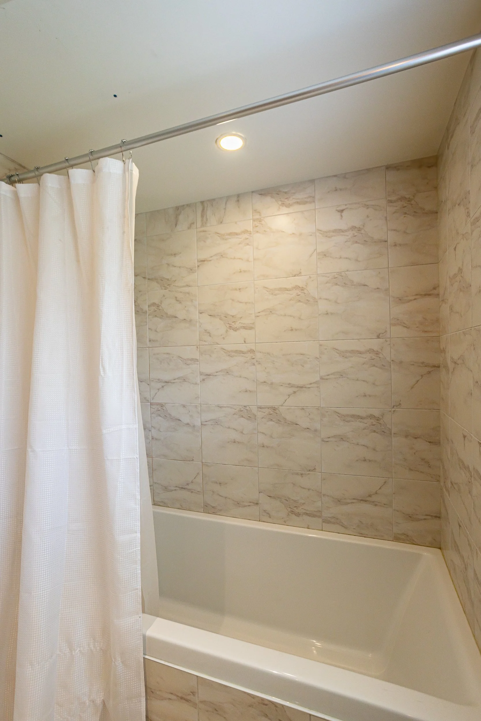 821 Colborne St-30.jpg
