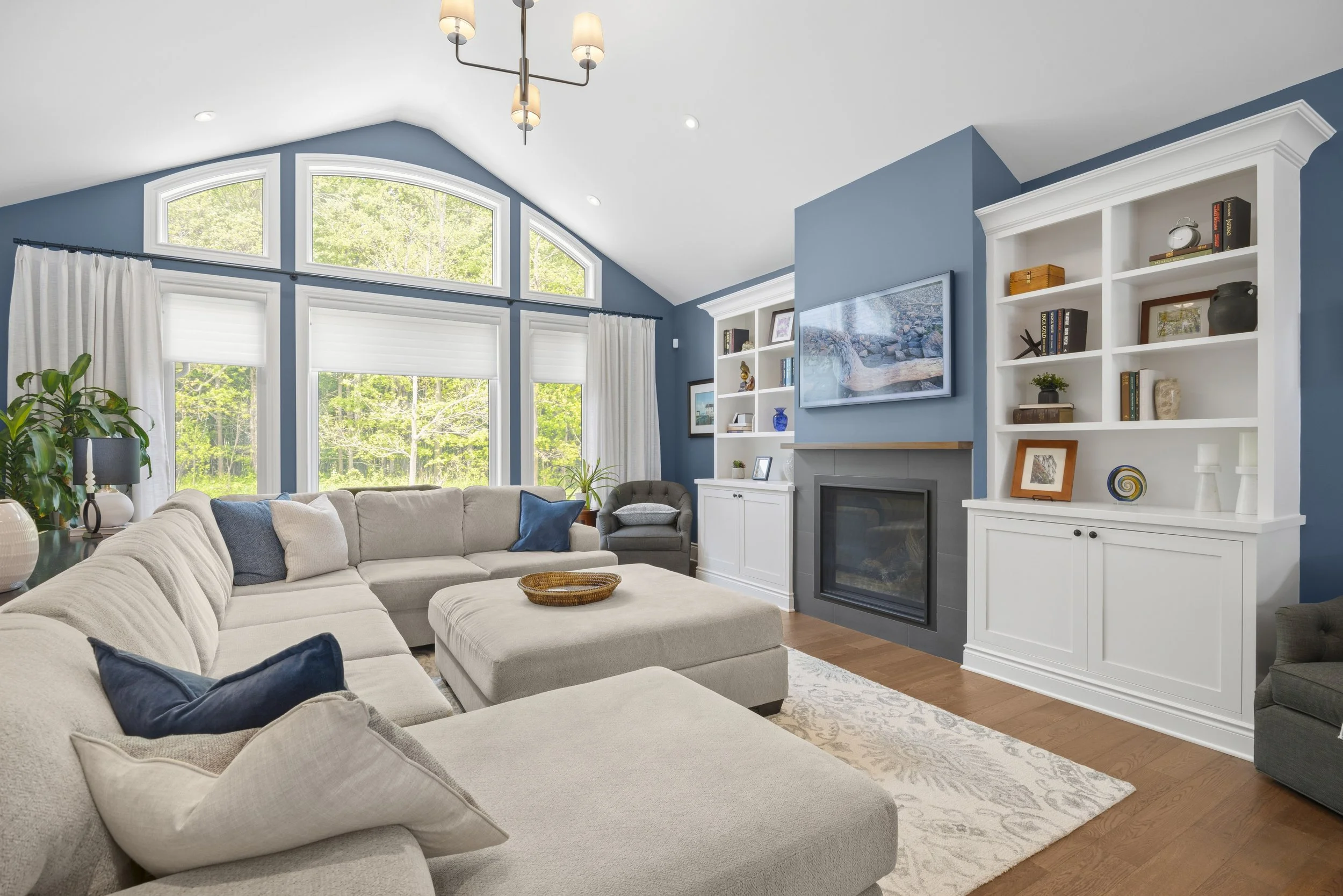 2263 Dauncey Cres -12.JPG