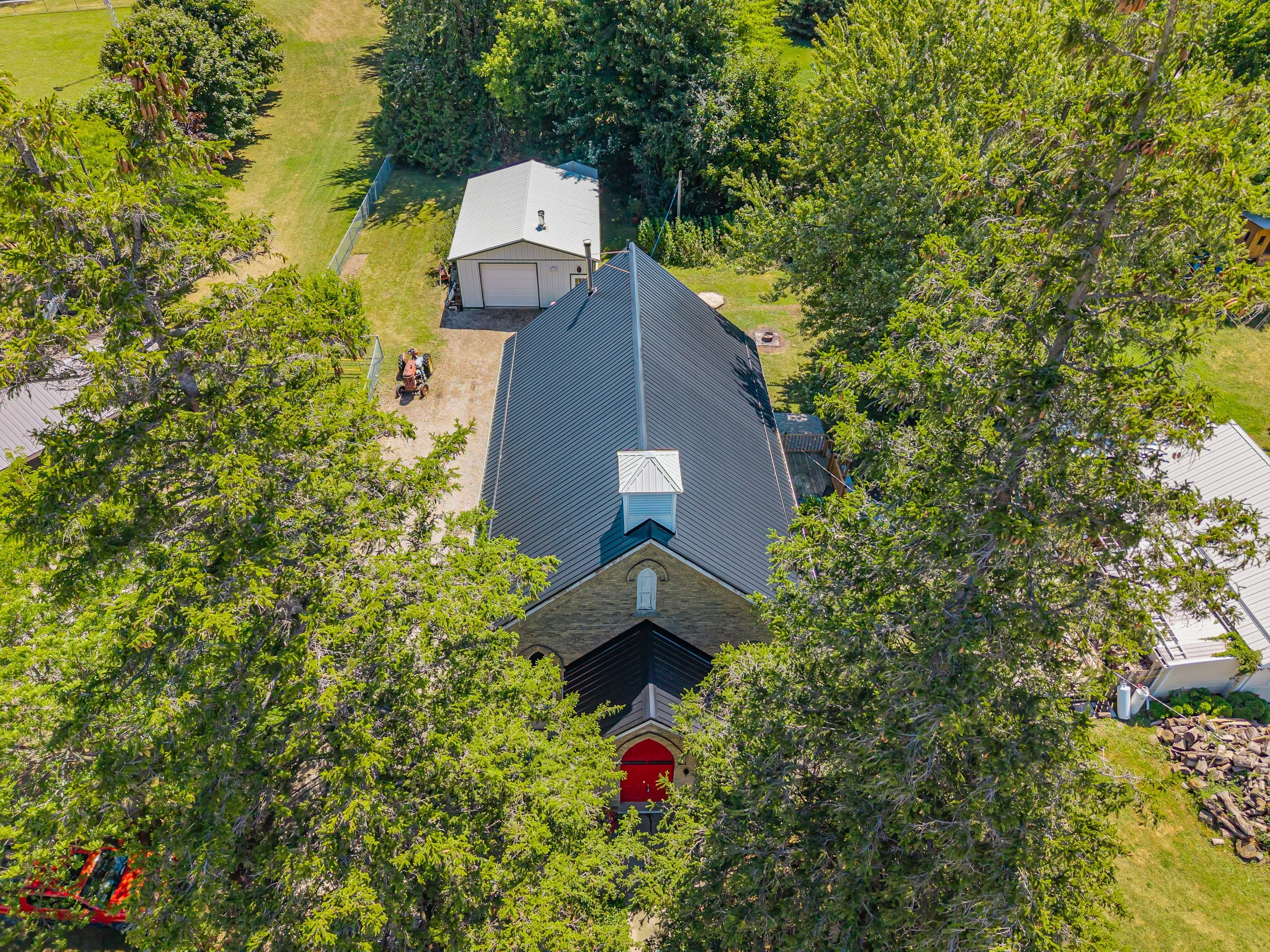 3229 Mcgillivray Dr -42.jpg