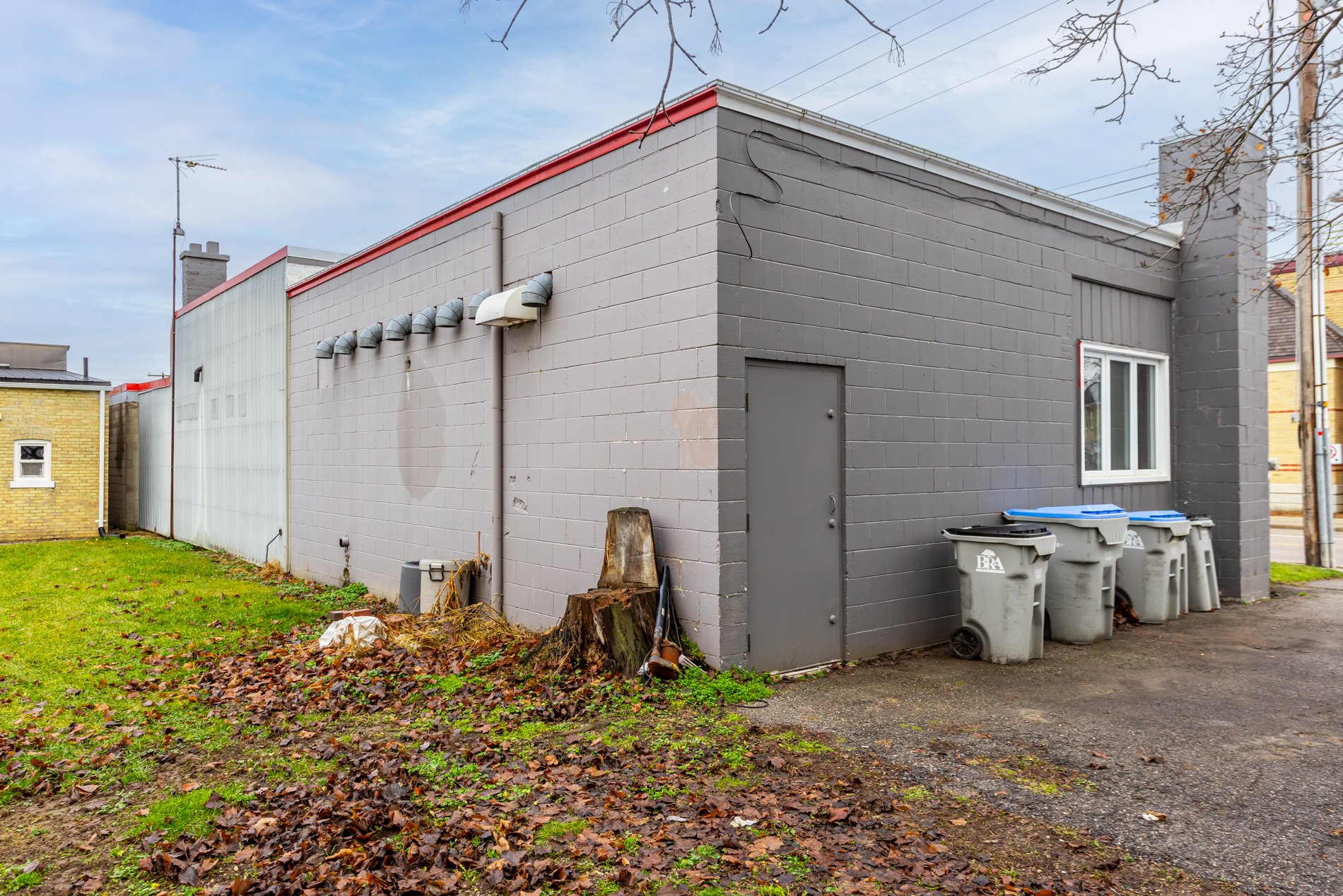 342 Main St S-9.jpg