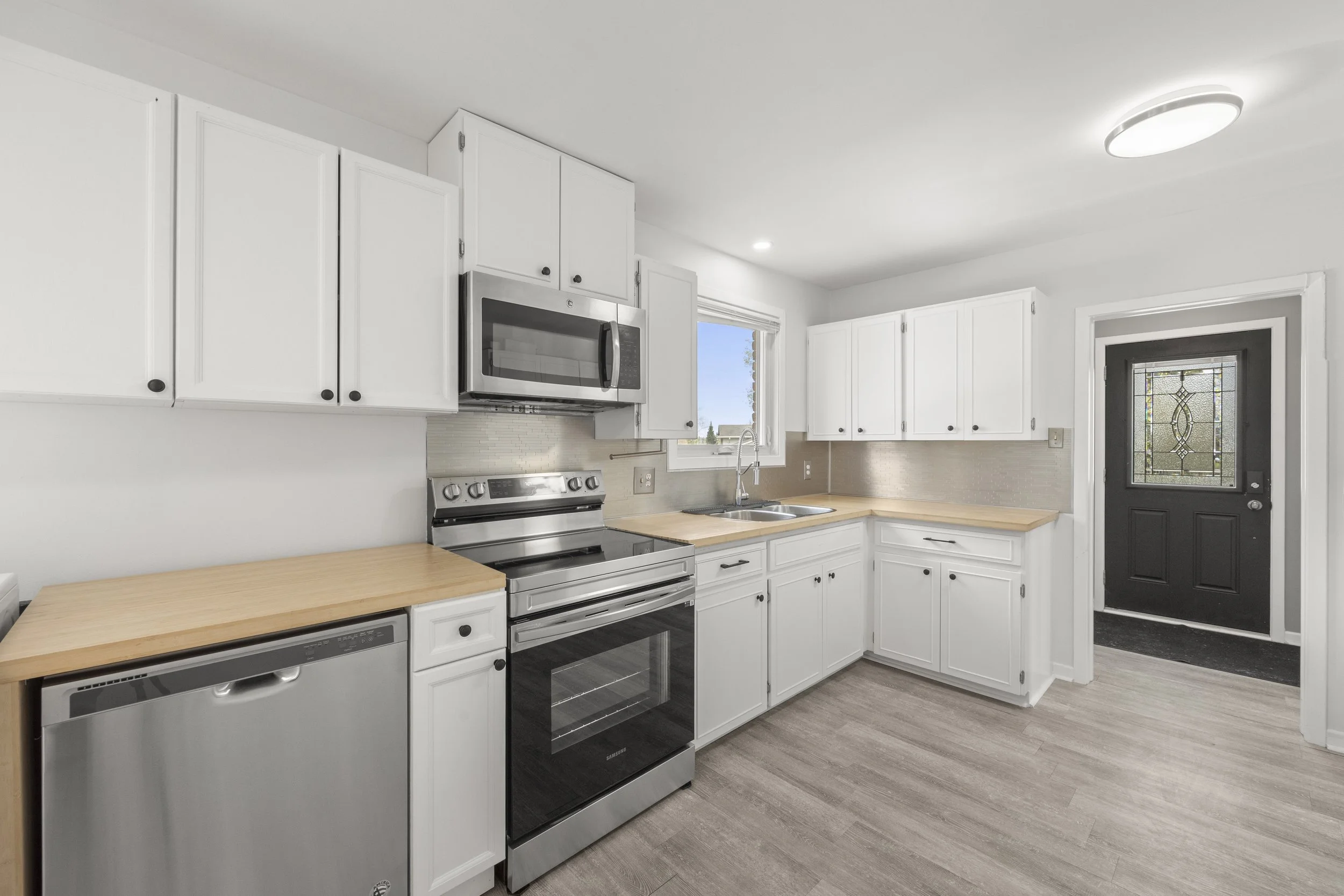 52 Key Hill Rd -11.JPG