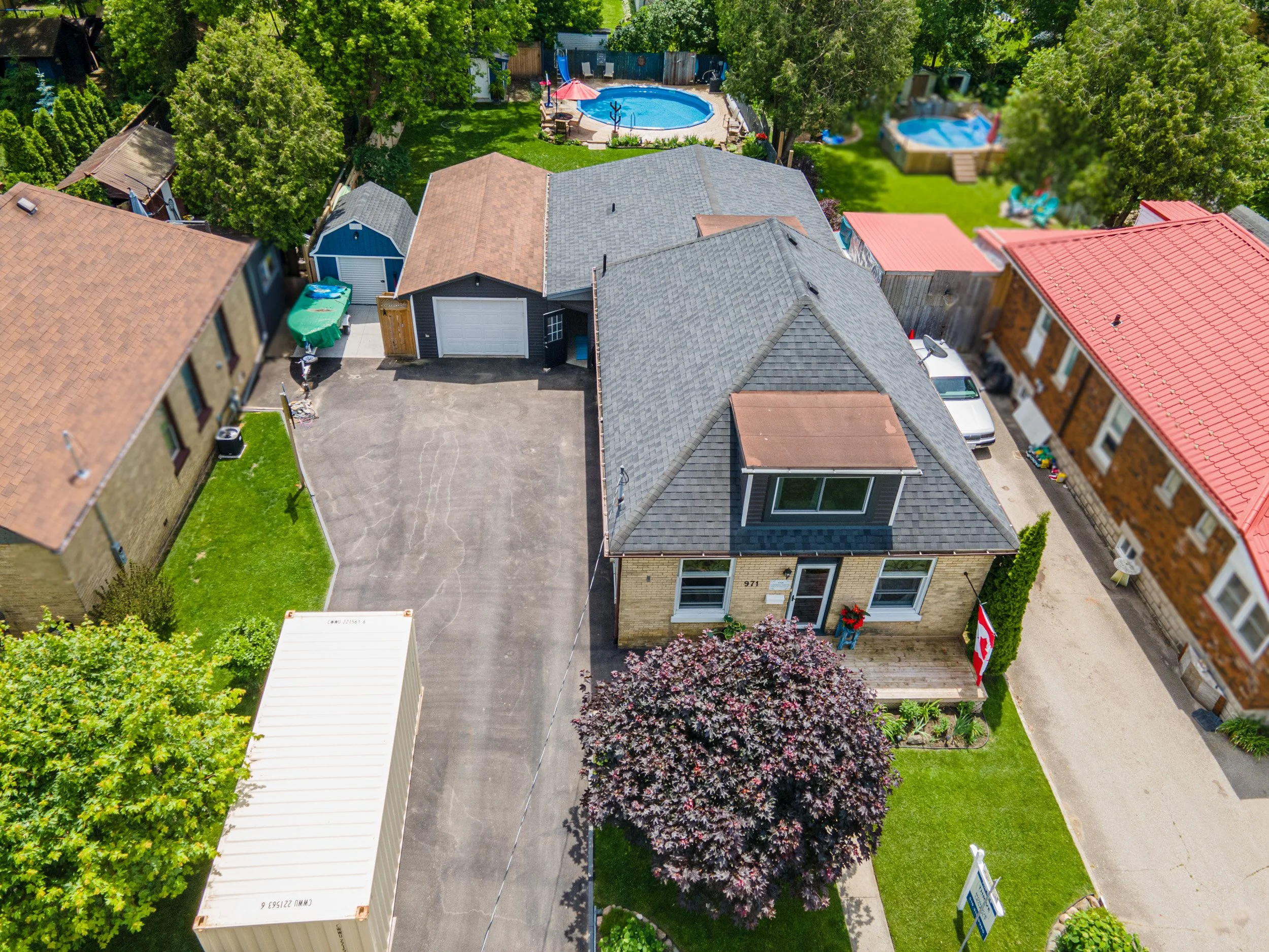 971 Hackett St-42.jpg