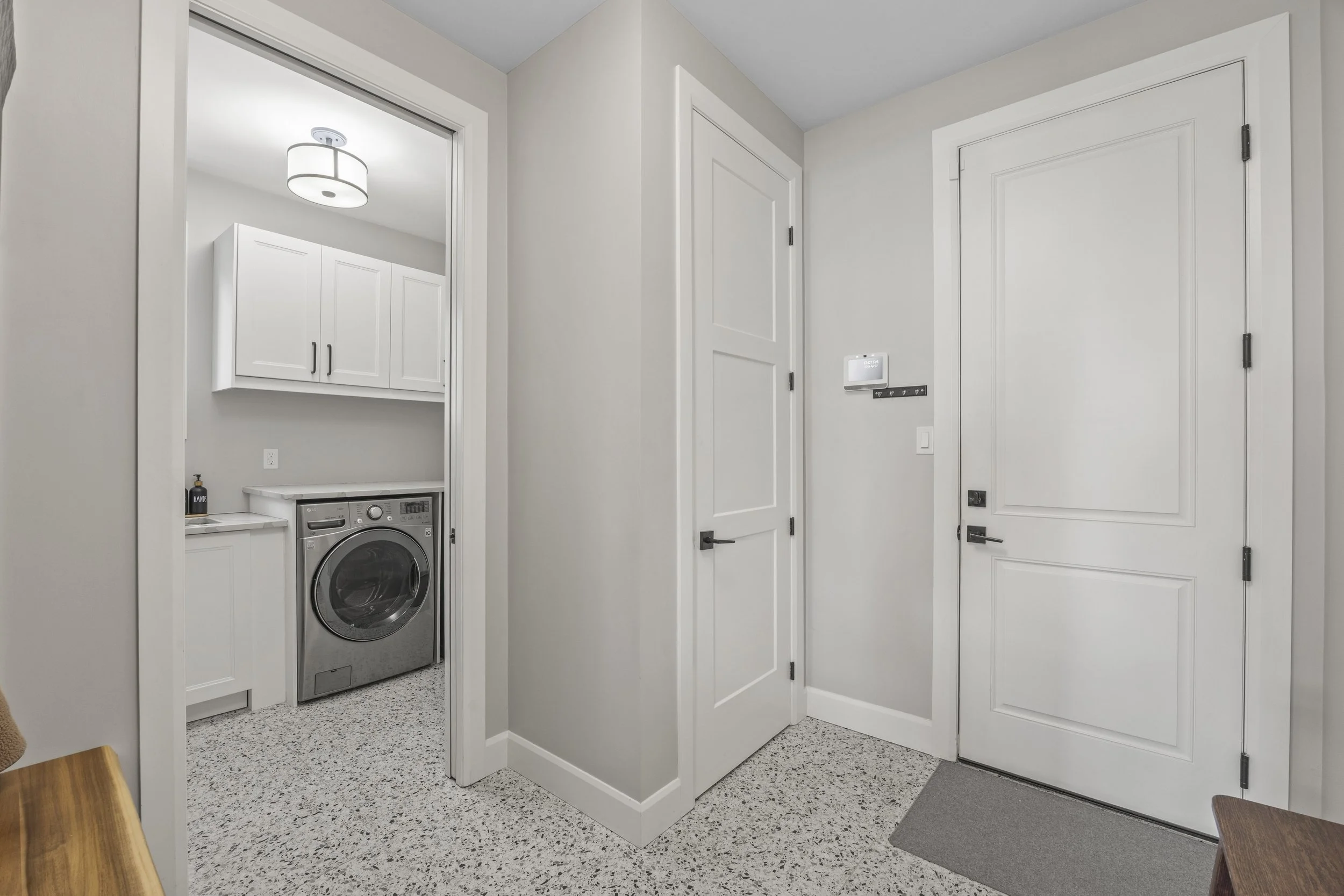 6566 French Ave - 29.JPG