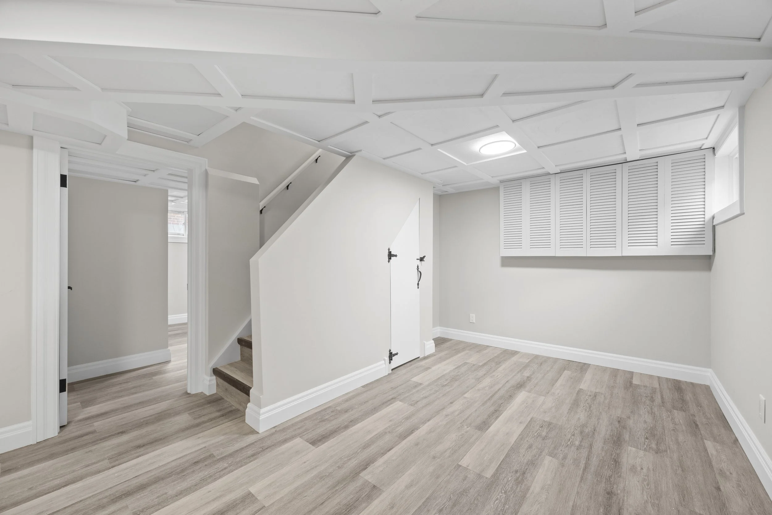 1326 Brydges St -26.JPG
