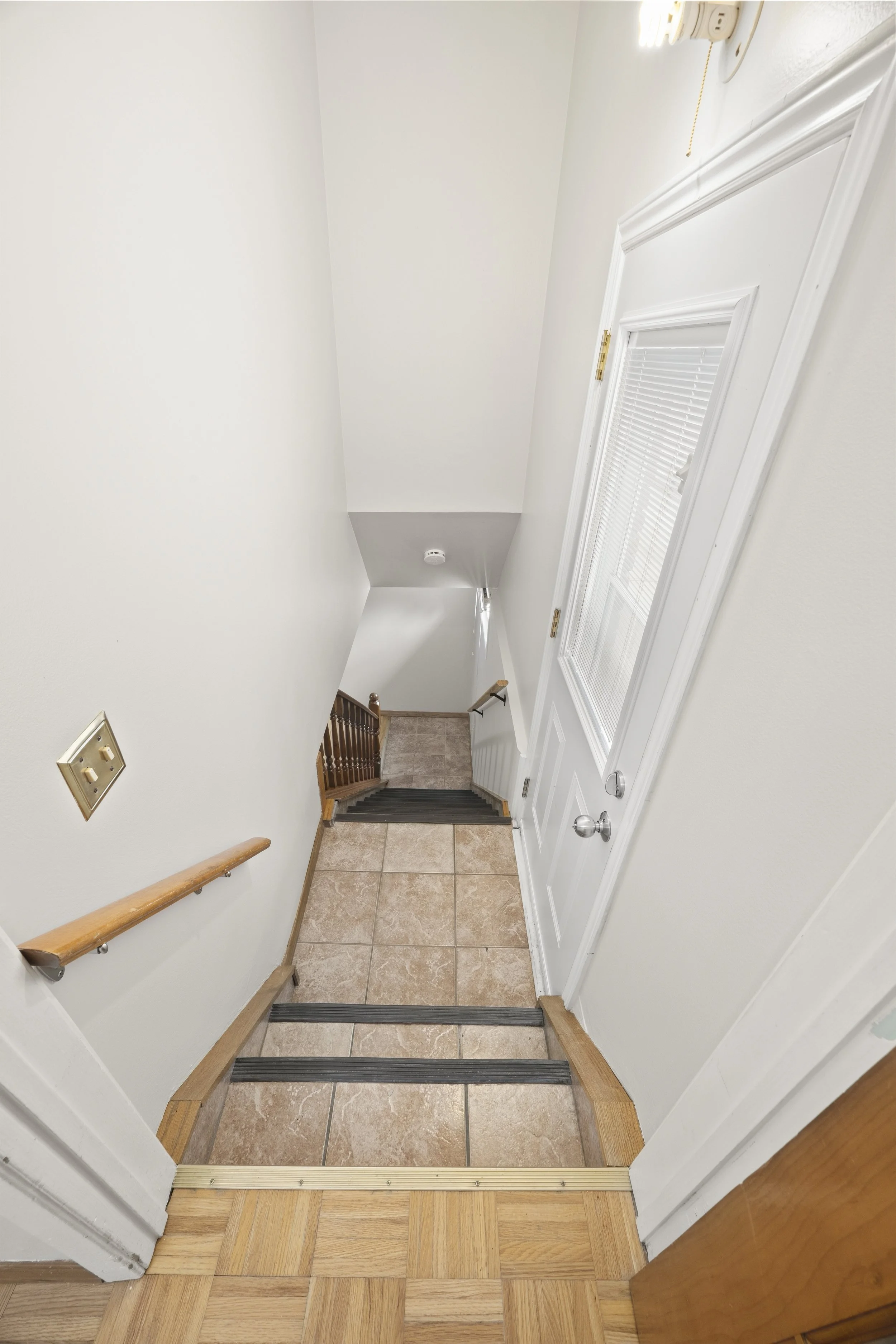 25 Noel Ave -27.JPG
