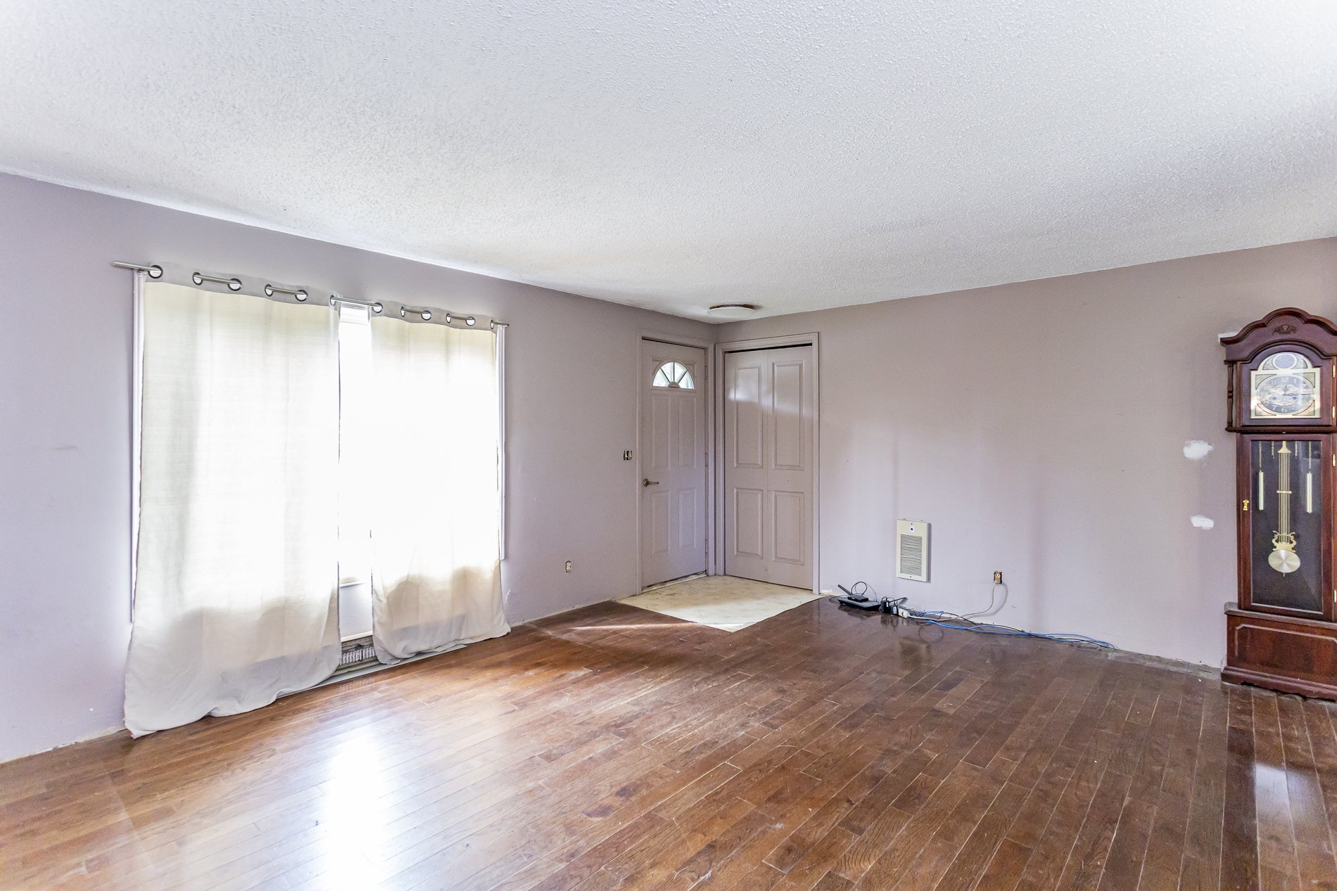 324097 Mount Elgin_02.jpg