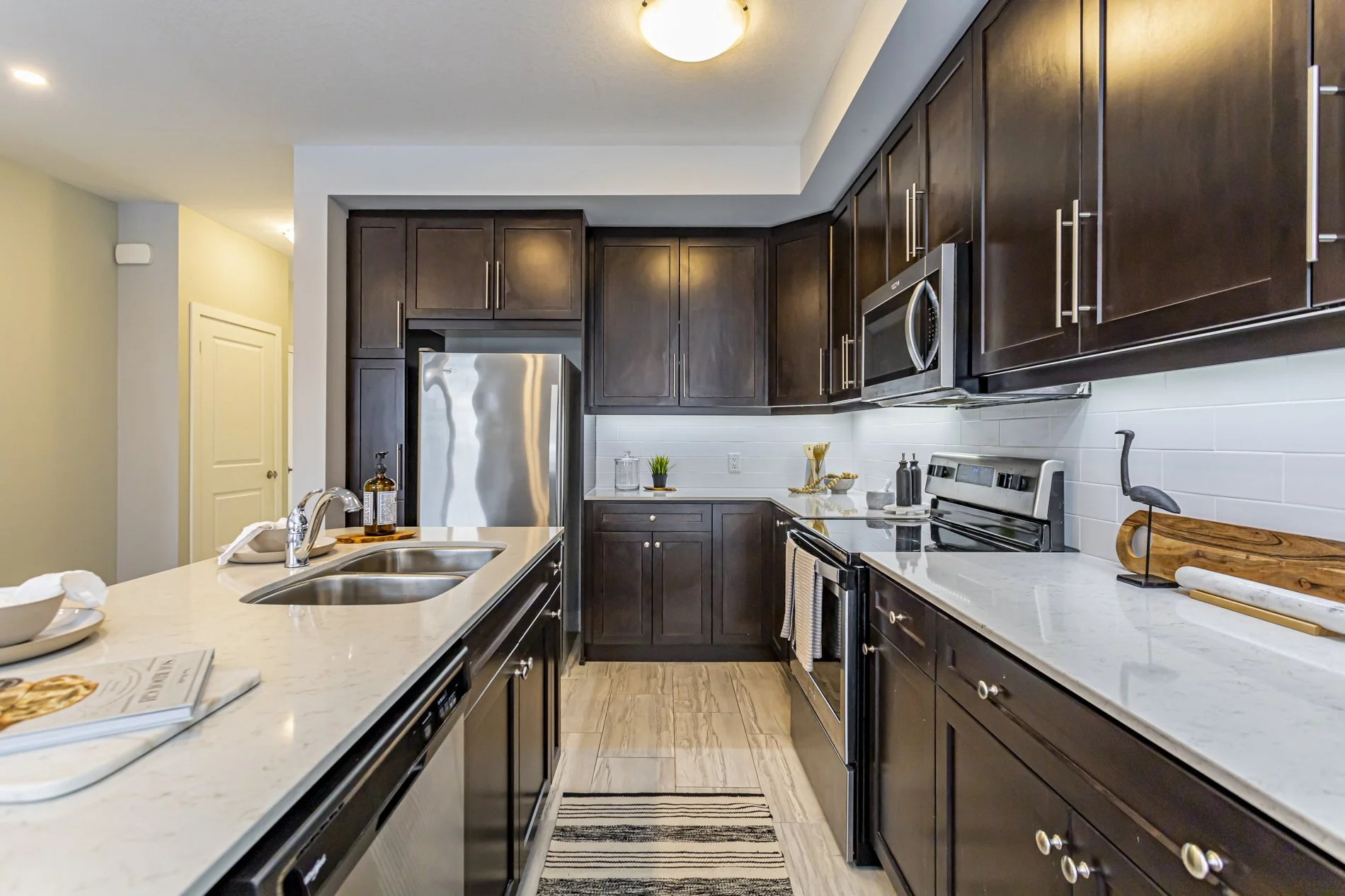 97-1960 Dalmagarry Rd_10.jpg