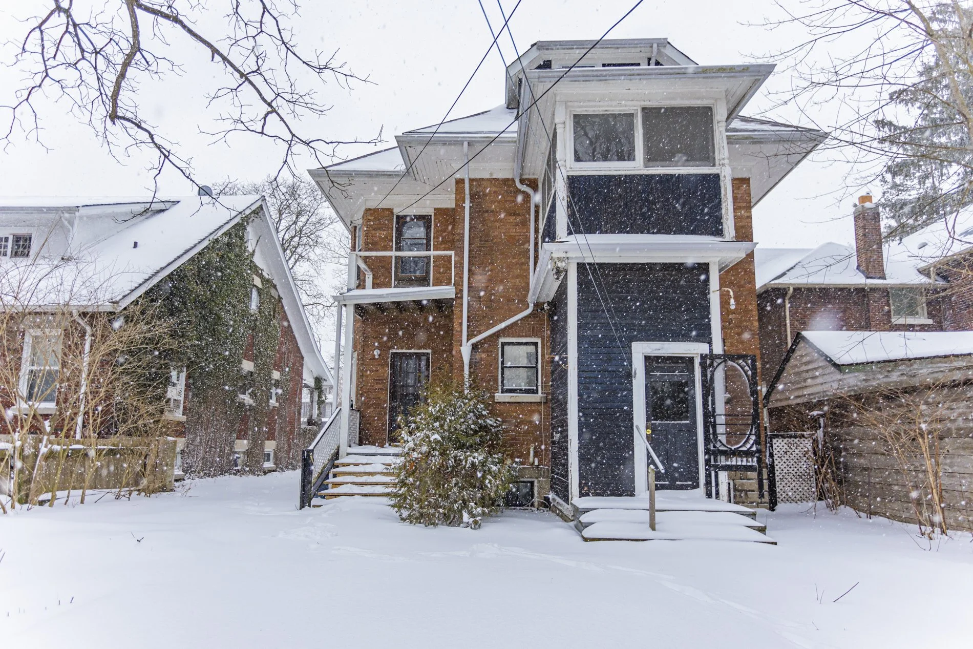 994 Richmond St_50.jpg