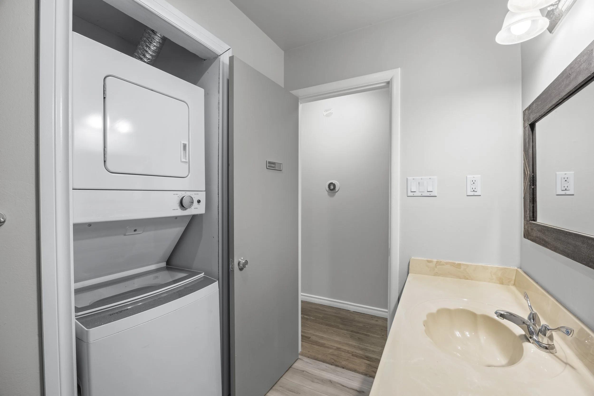 9 Buchan Rd -25.JPG