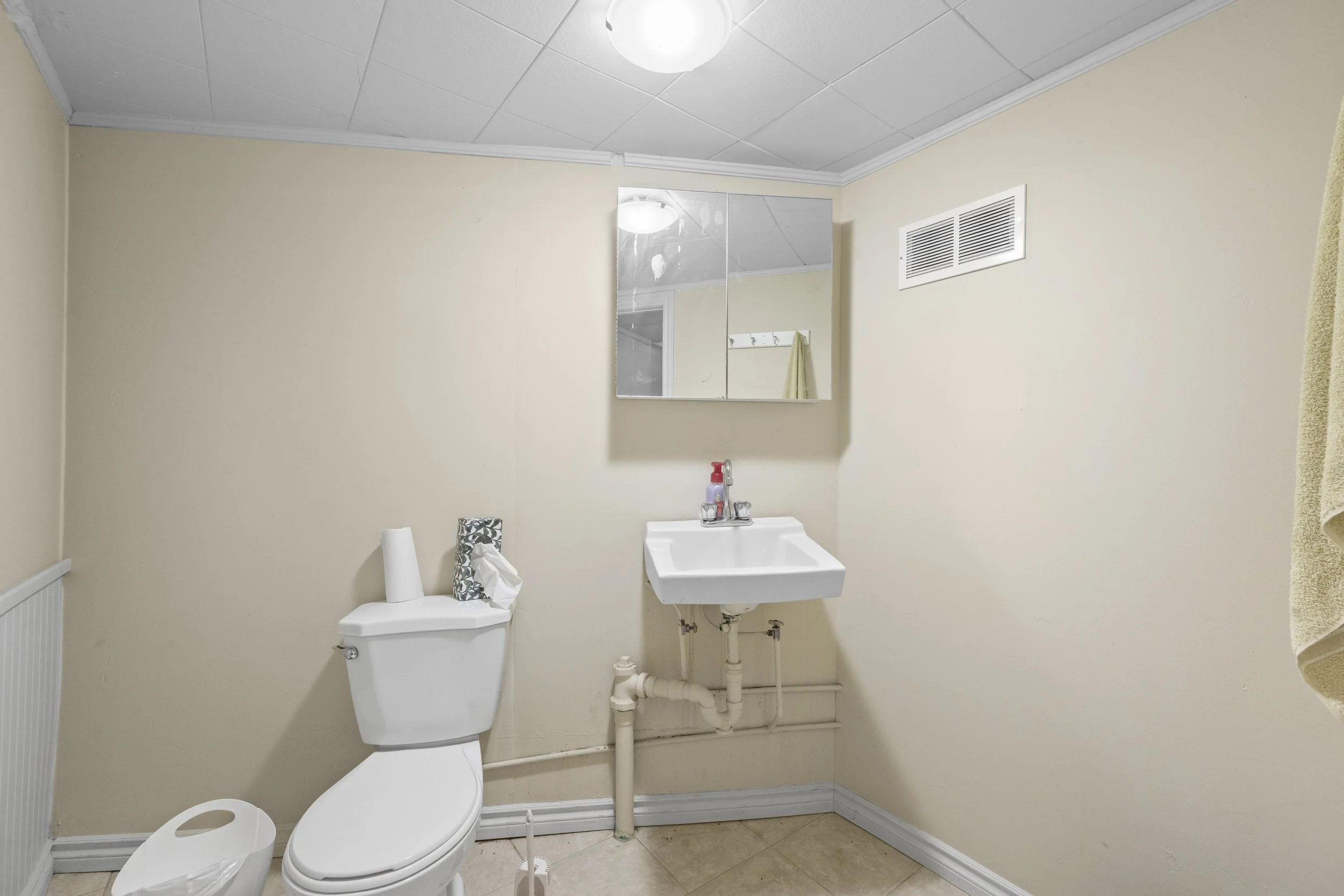 366 Hamilton Rd -37.JPG