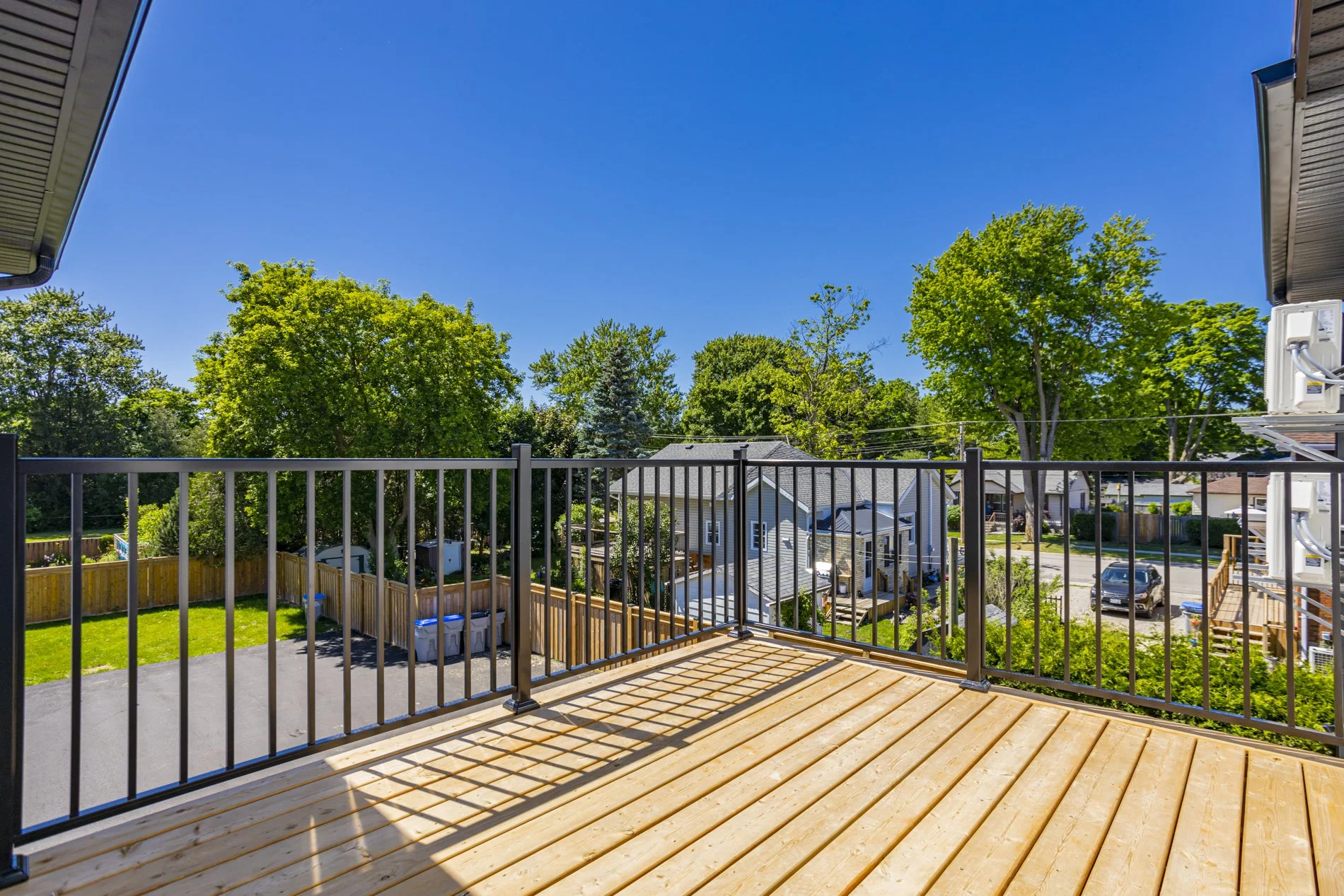 285 William St - Unit 4_17.JPG