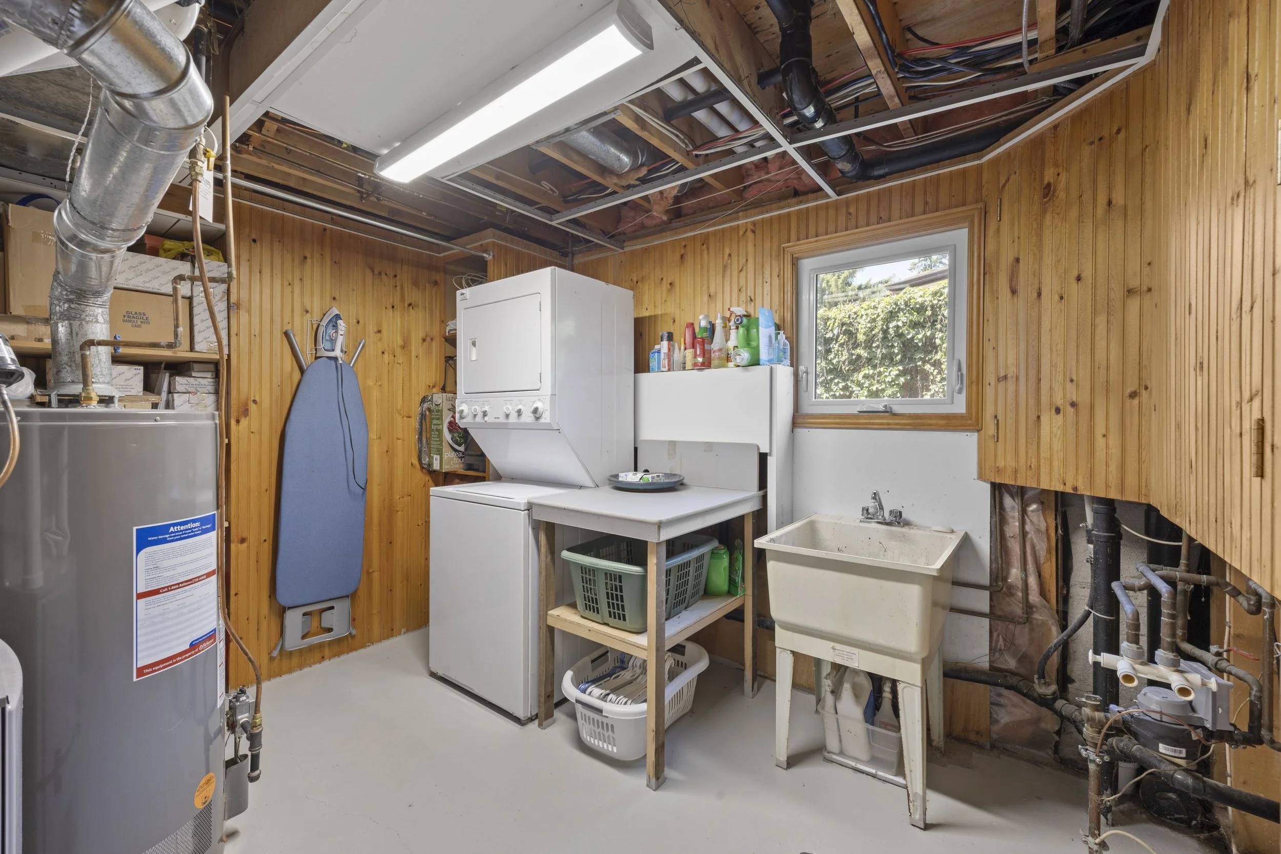 11 Brennan Dr -38.JPG
