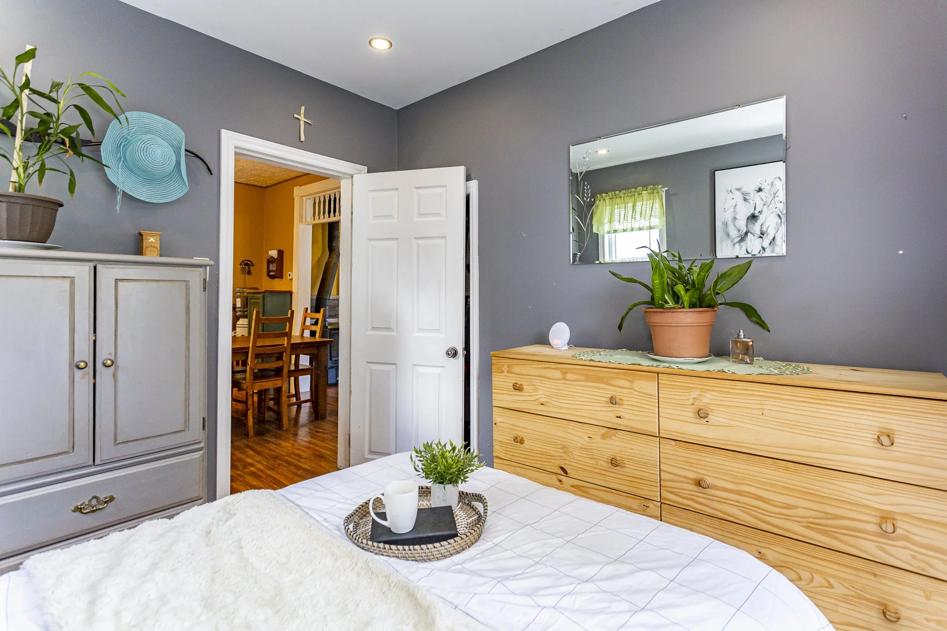 151 Simpson St_23.jpg