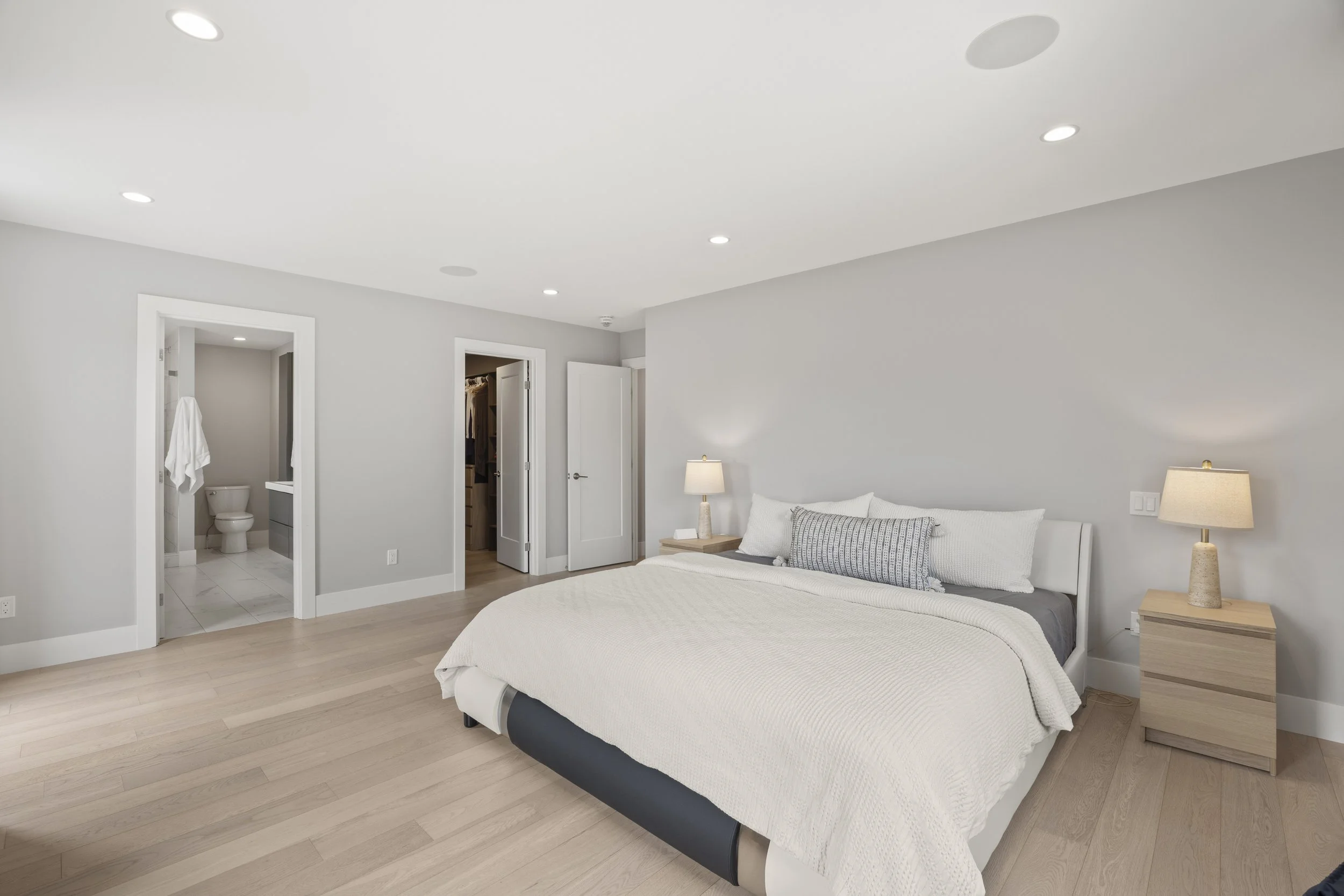2190 Bakervilla St -25.JPG