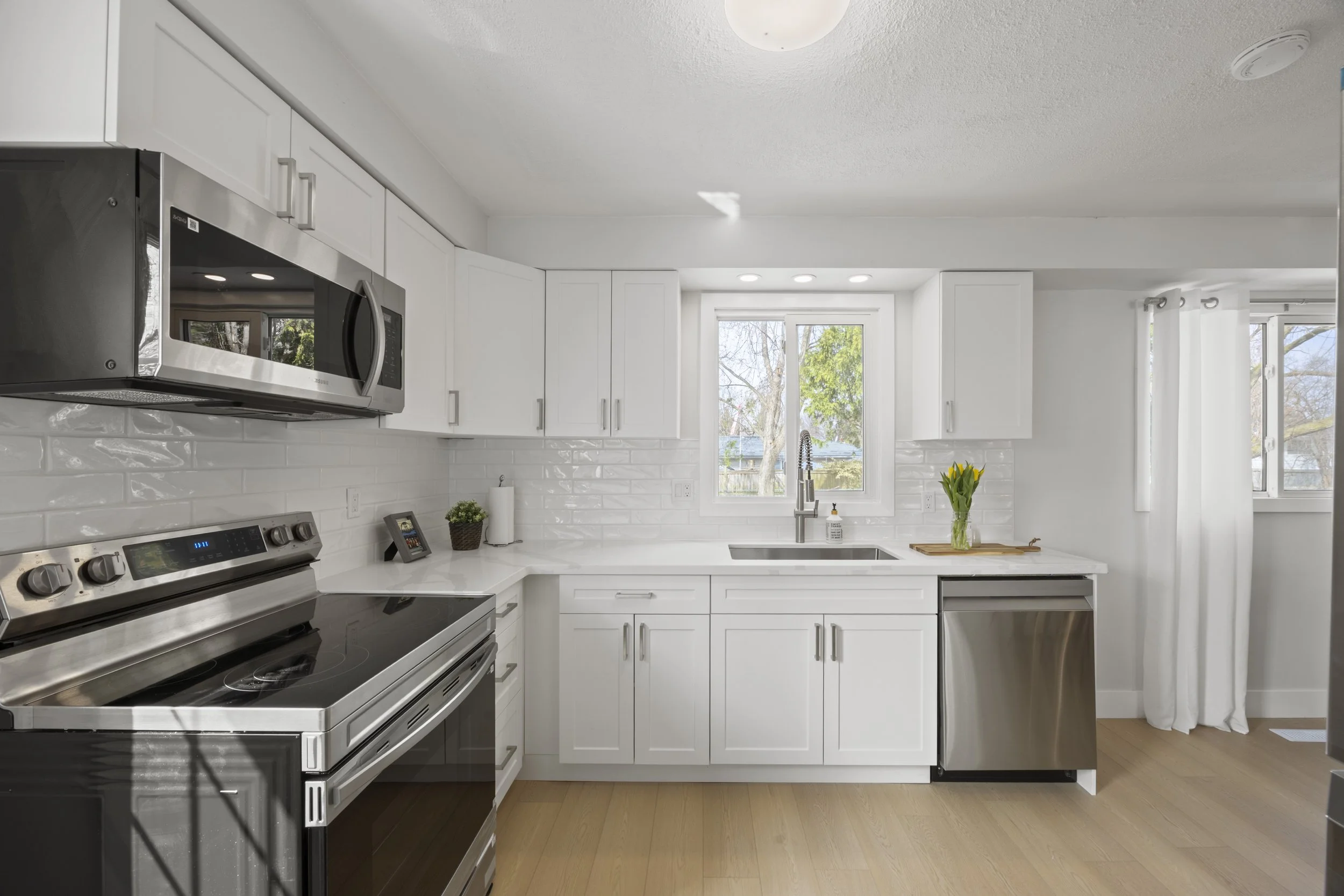 1763 Aldersbrook -16.JPG