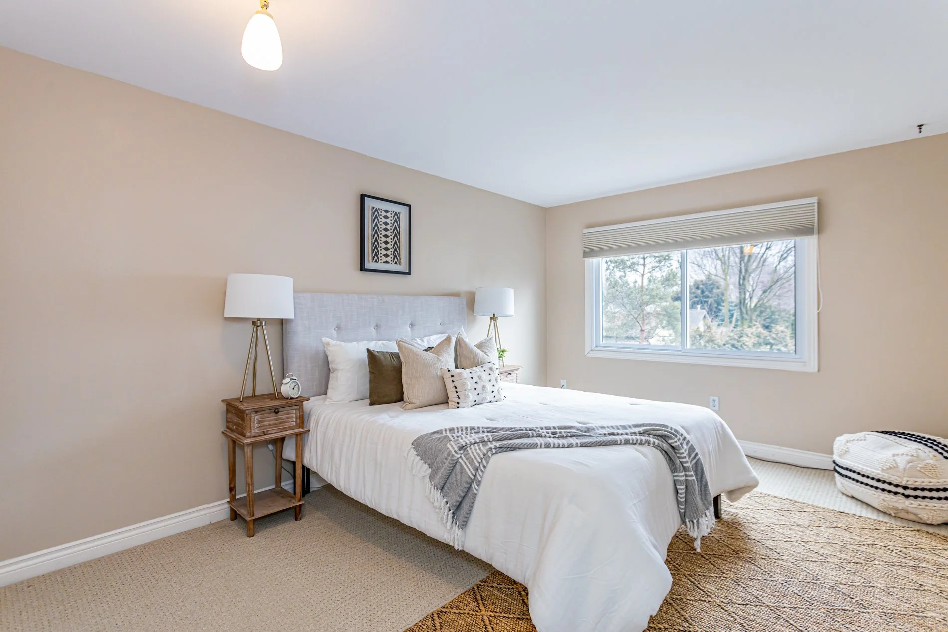 1-231 Windsor Ave-24.jpg