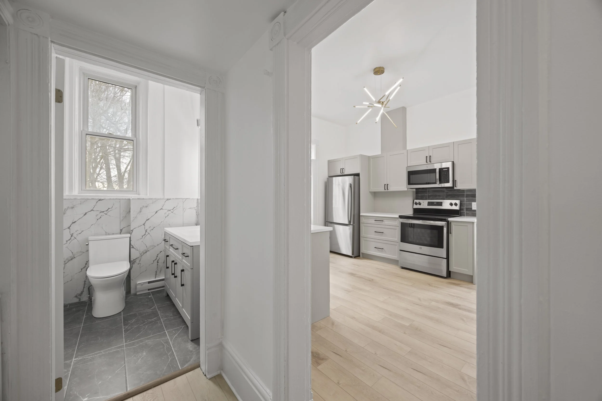 2-353 Central Ave -09.JPG