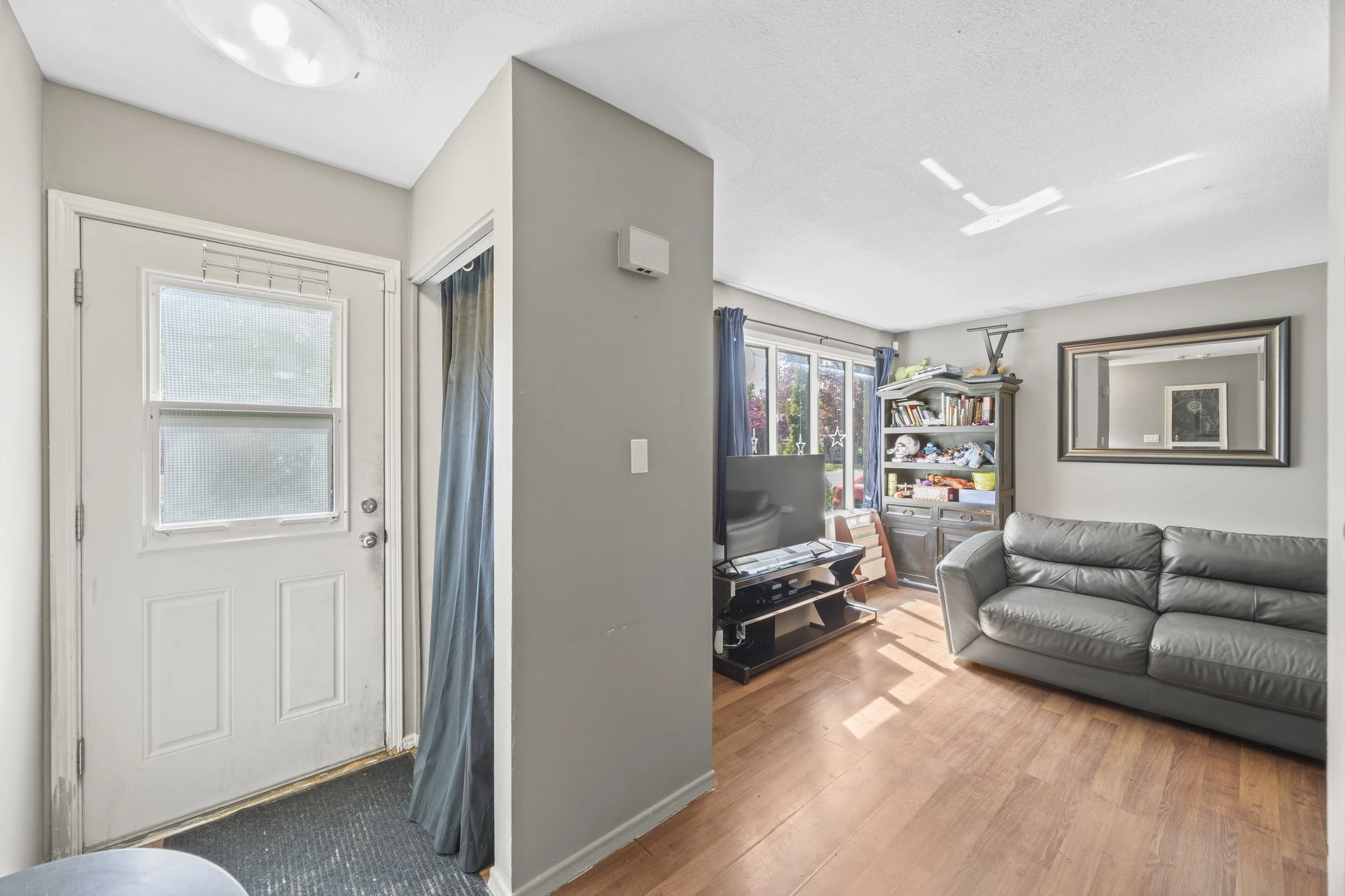 1769 Aldersbrook Rd -07.JPG