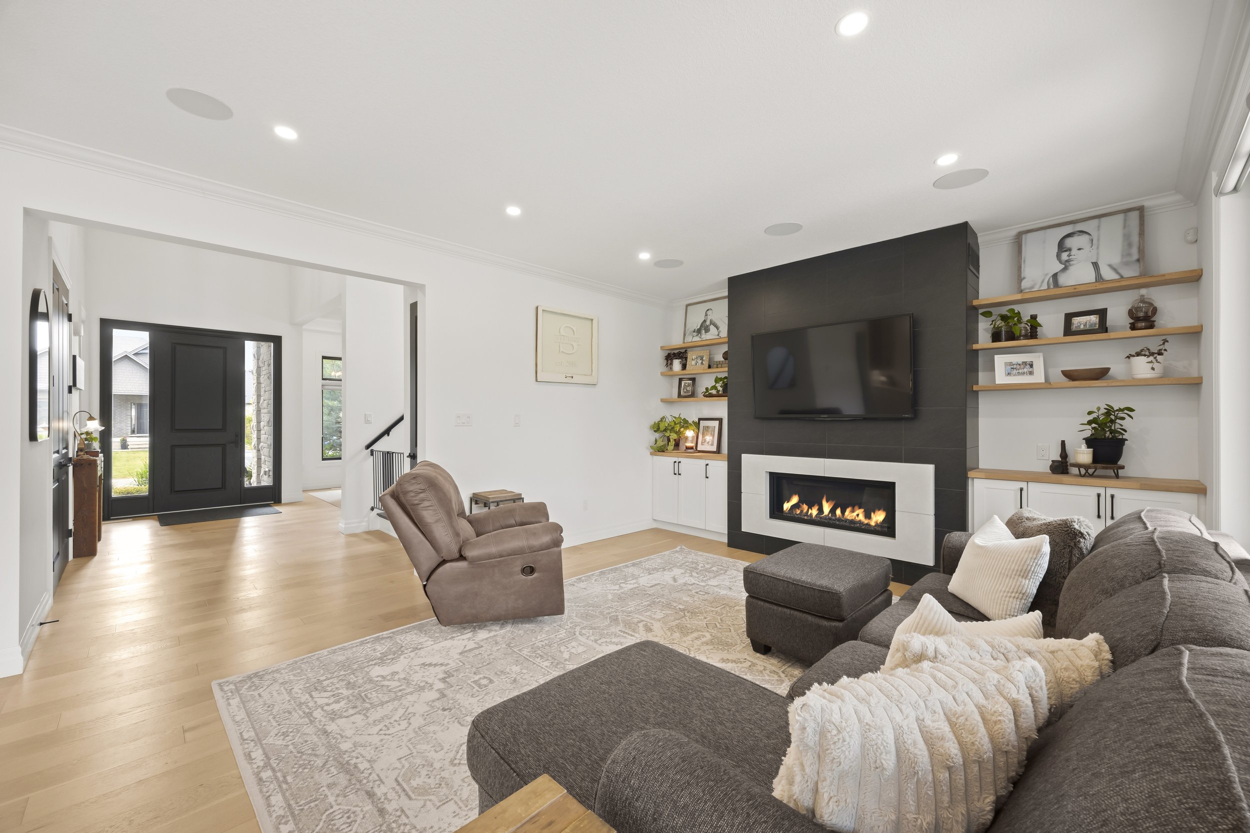 8 Oscar David Crt -16.JPG