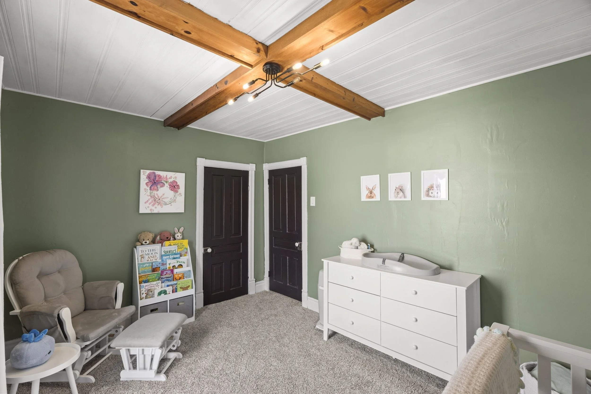 152 Wonham St S -28.jpg