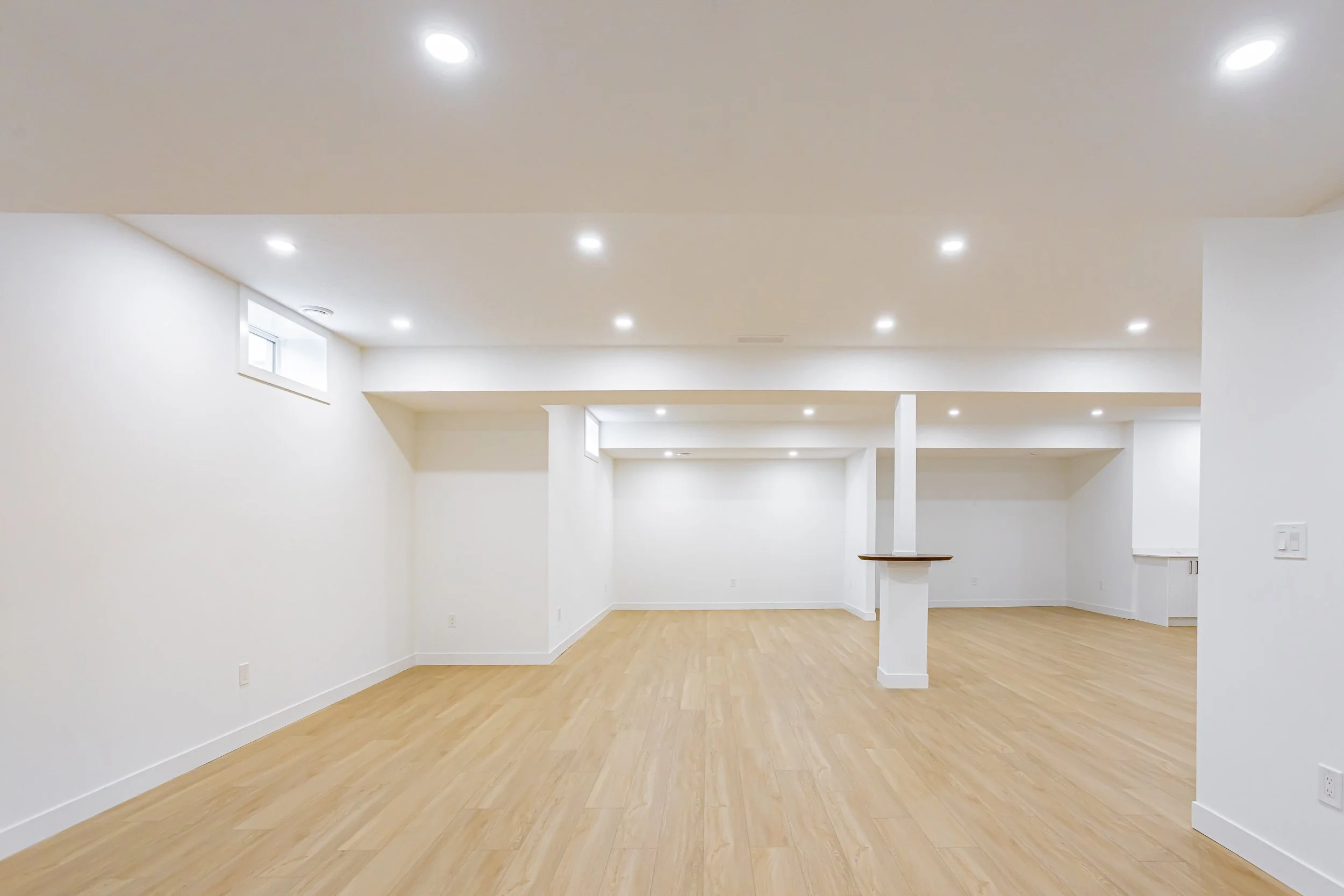 22664 Queens Line-7.jpg