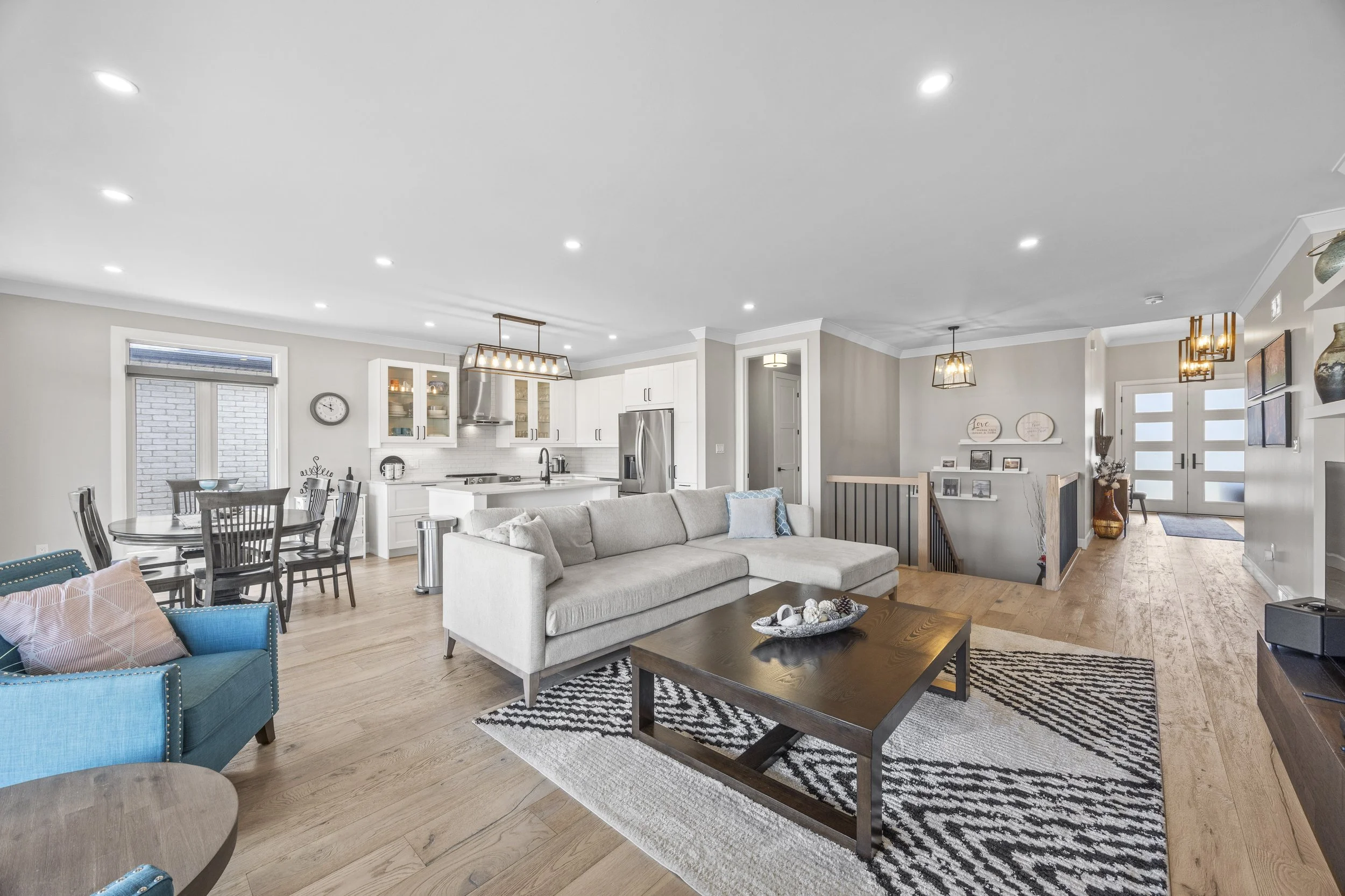 6566 French Ave - 12.JPG