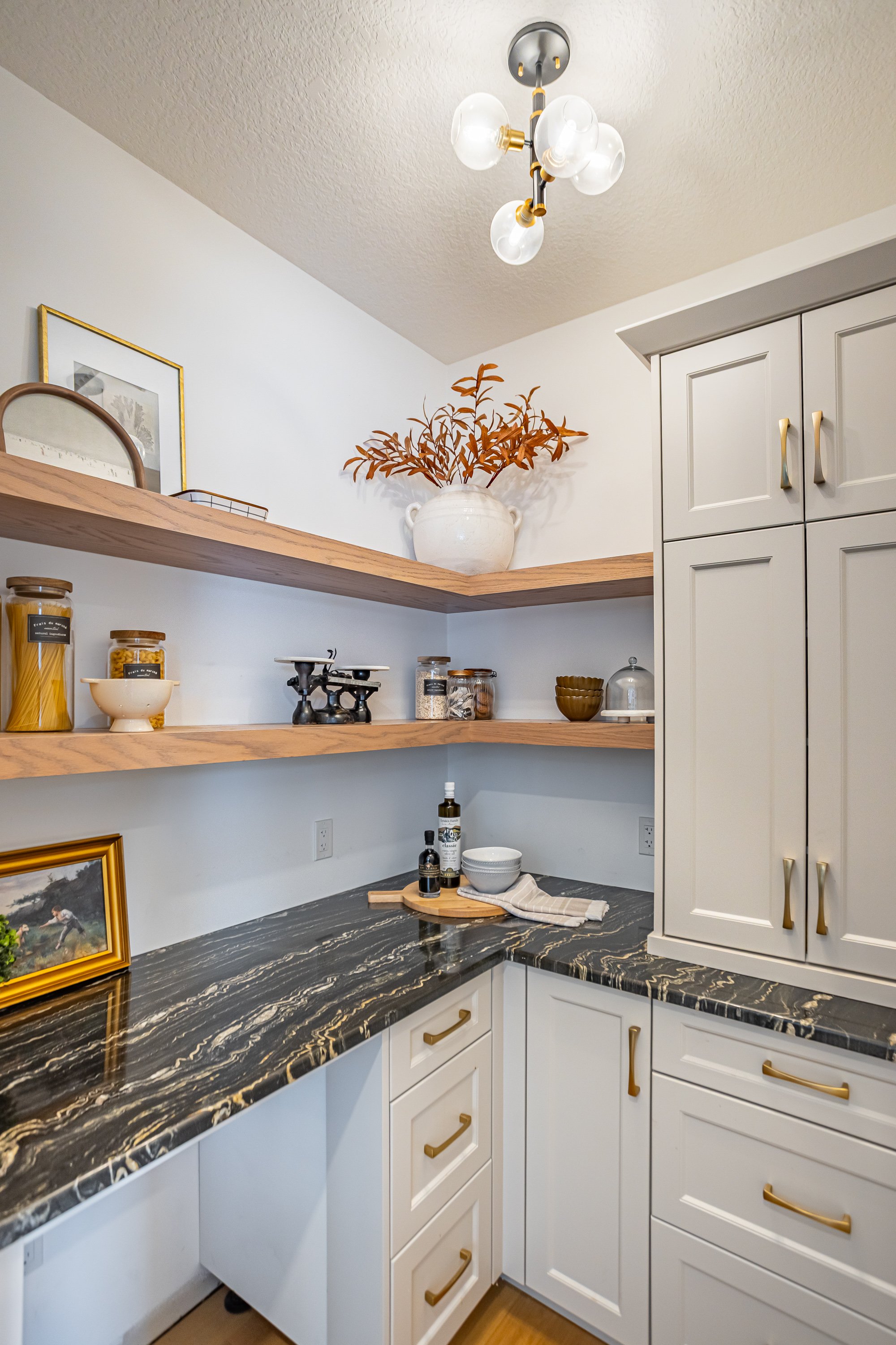 105 Aspin Circle-15.jpg