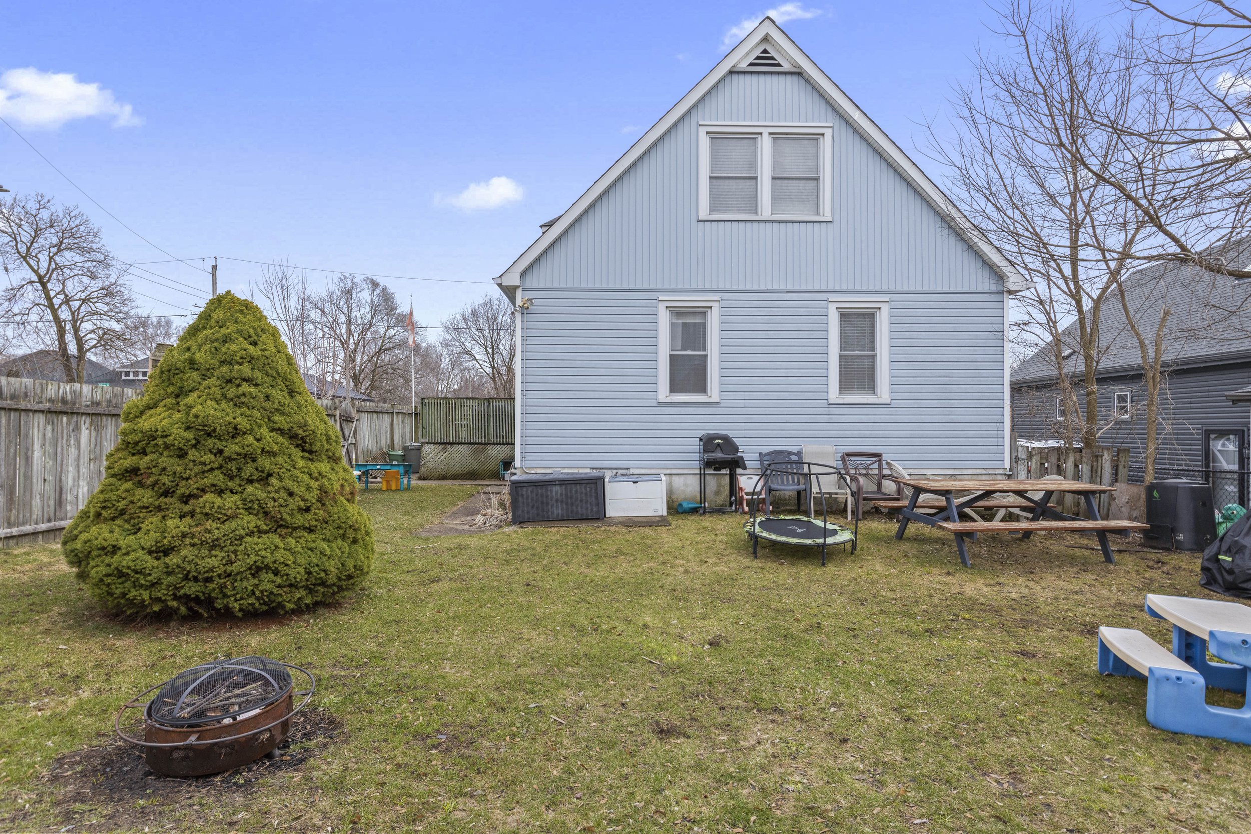 24 Terrence St -36.JPG